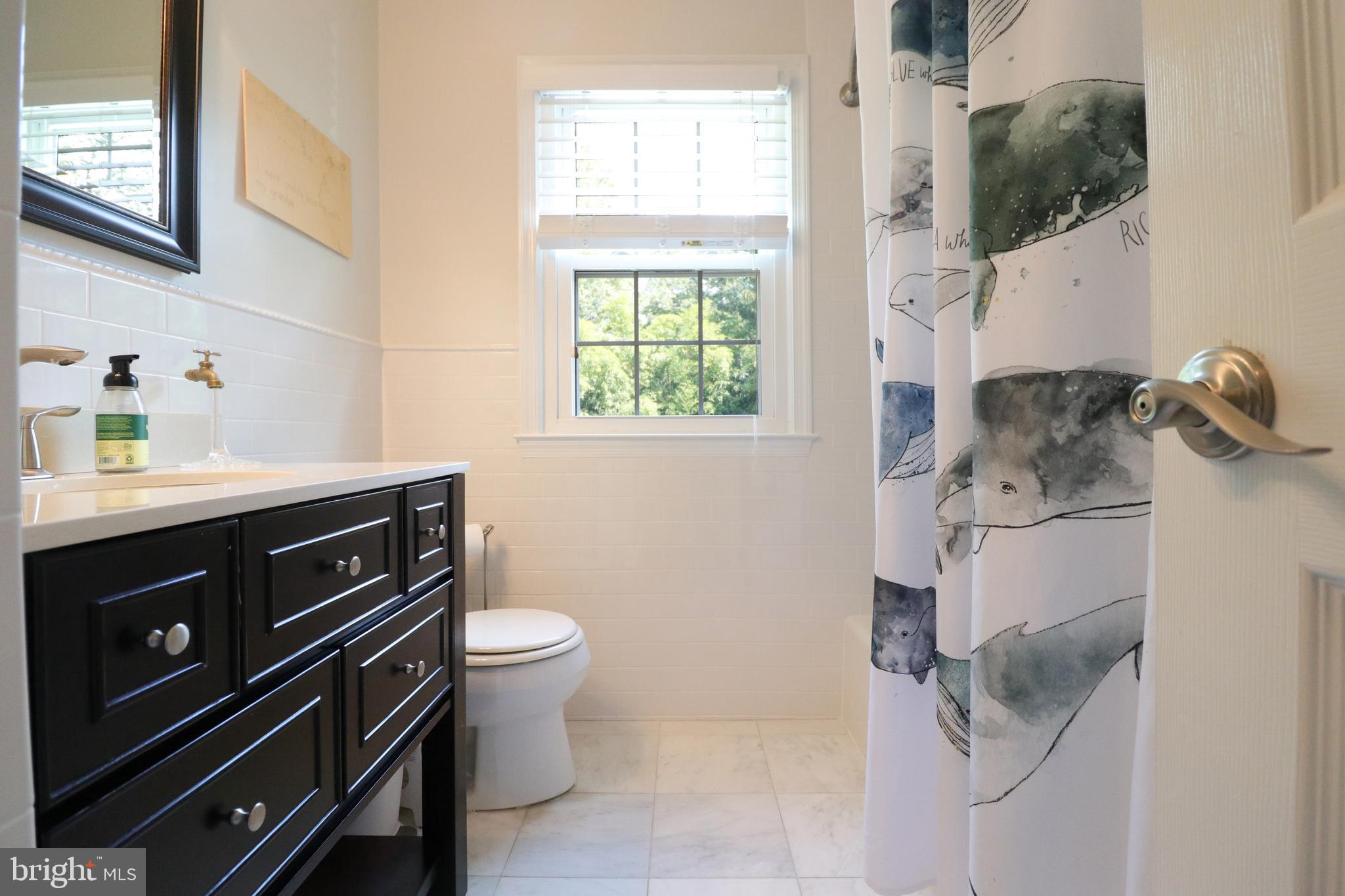 LAKE BRADDOCK - Residential