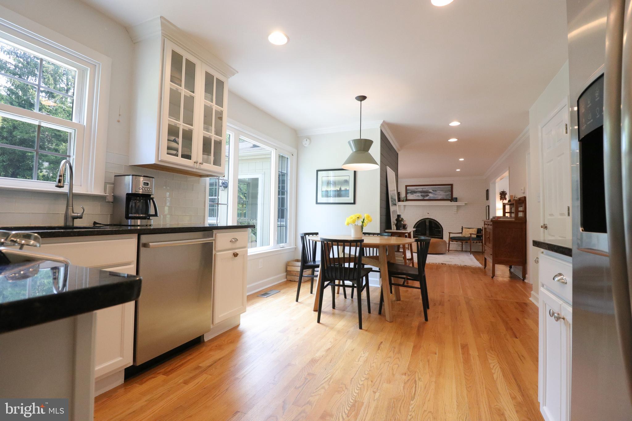 LAKE BRADDOCK - Residential