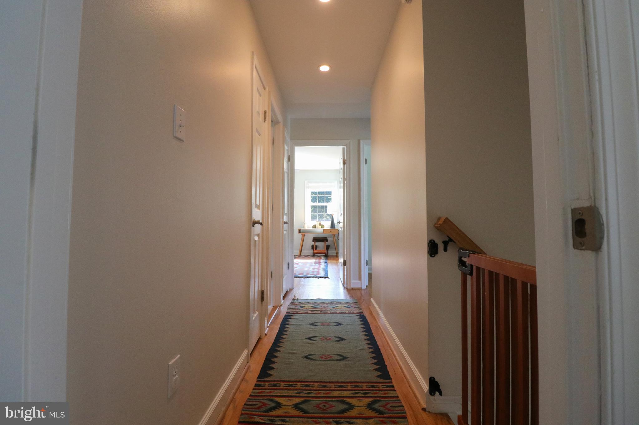 LAKE BRADDOCK - Residential