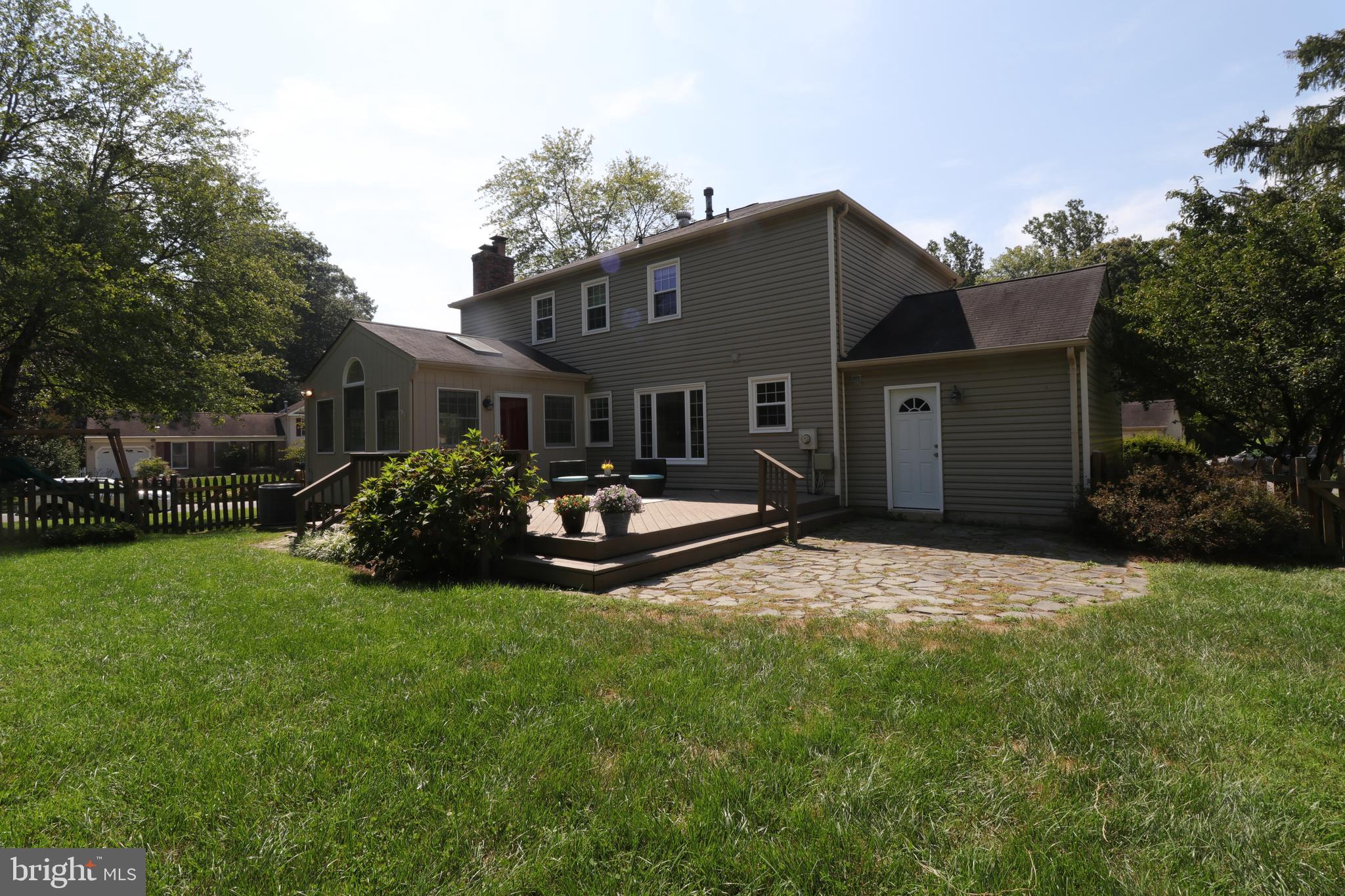 LAKE BRADDOCK - Residential