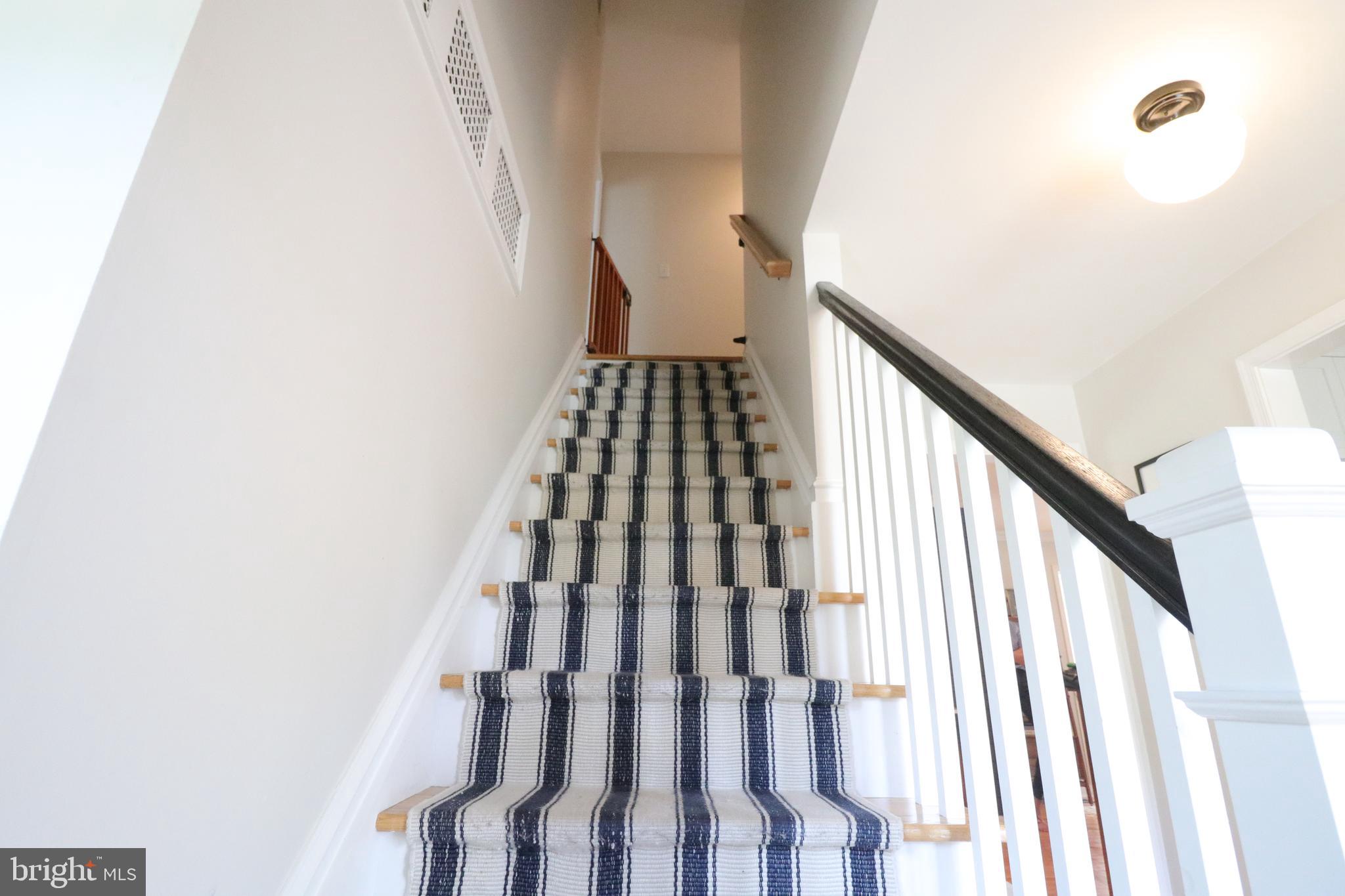 LAKE BRADDOCK - Residential