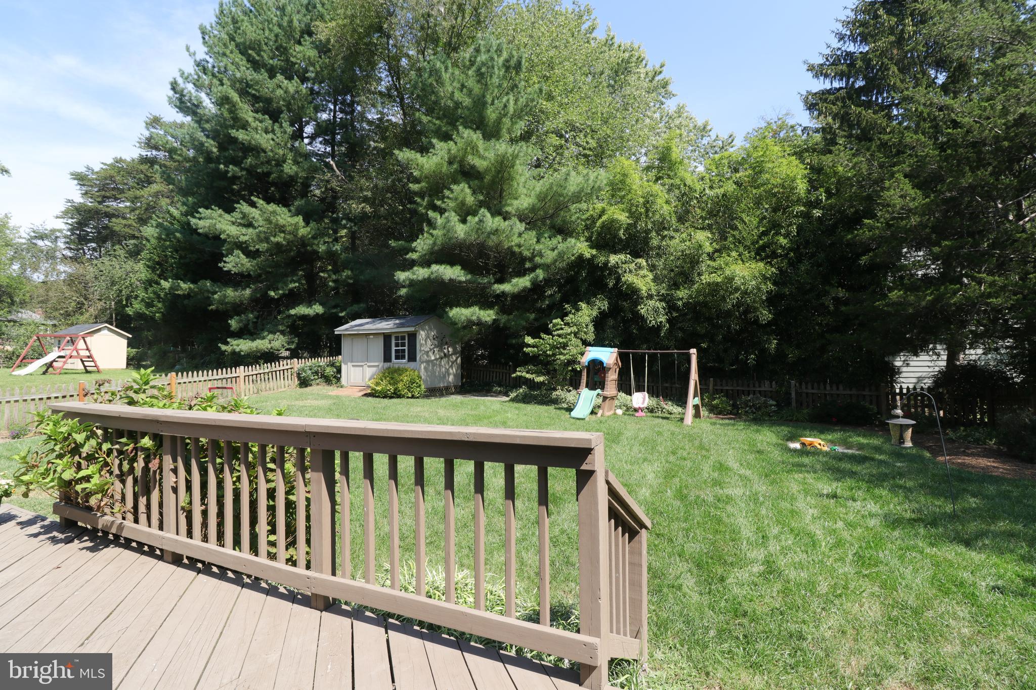 LAKE BRADDOCK - Residential