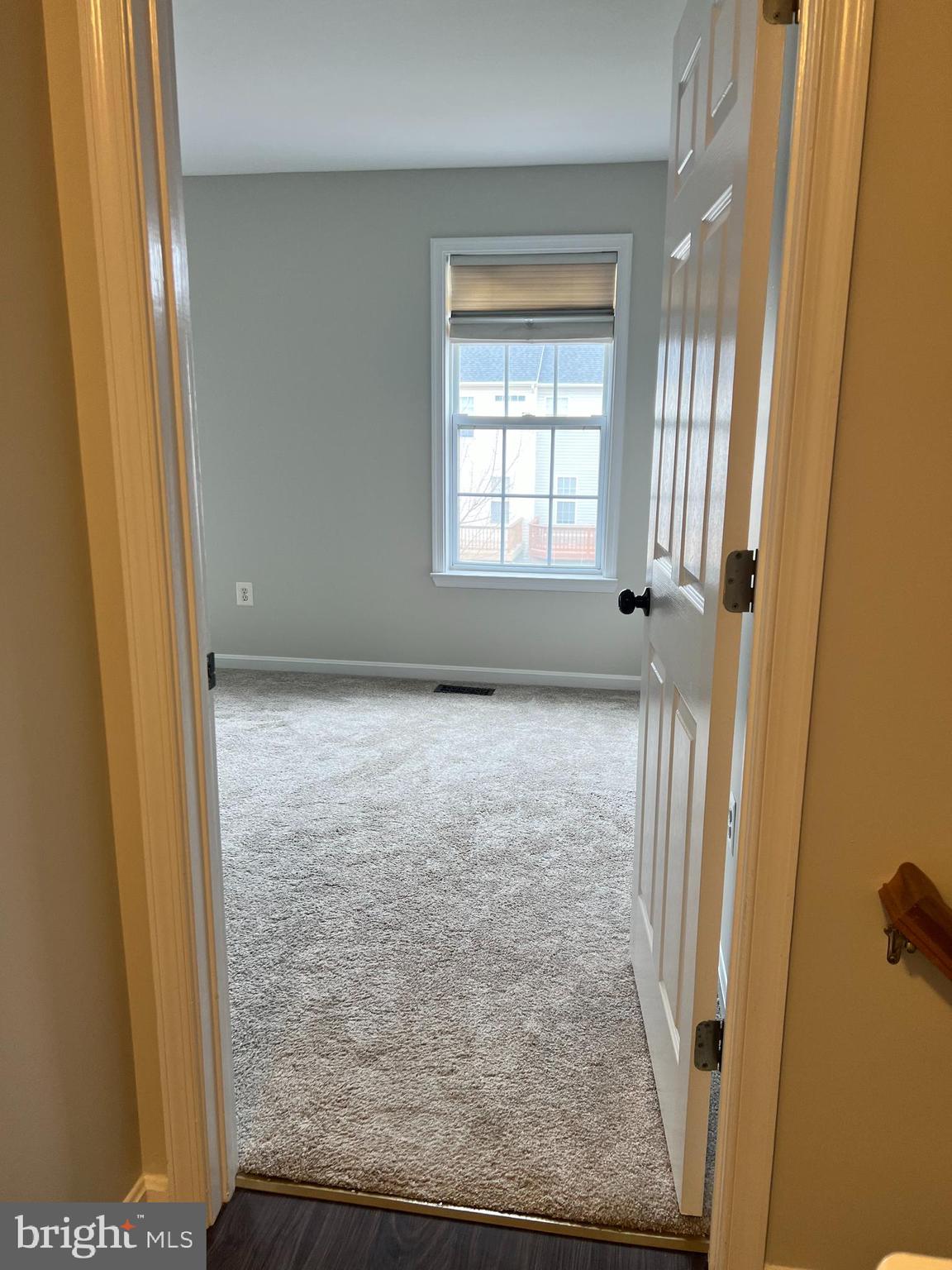 FARMINGTON VILLAGE - Residential Lease