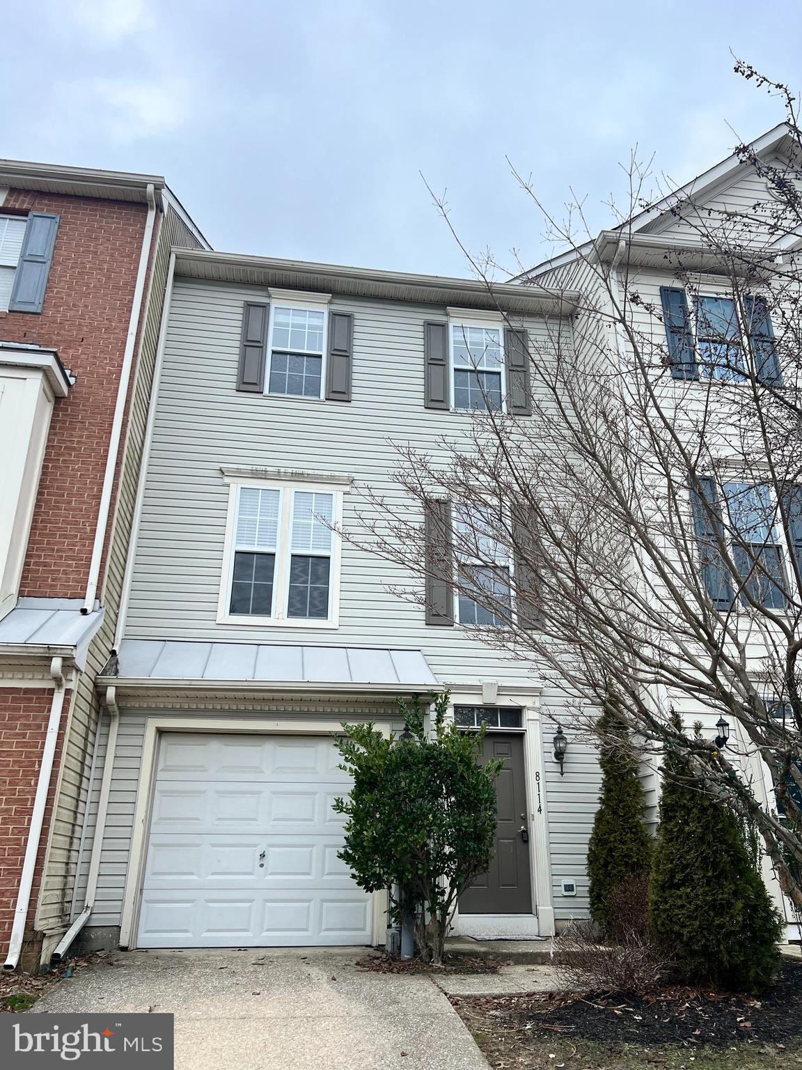 FARMINGTON VILLAGE - Residential Lease