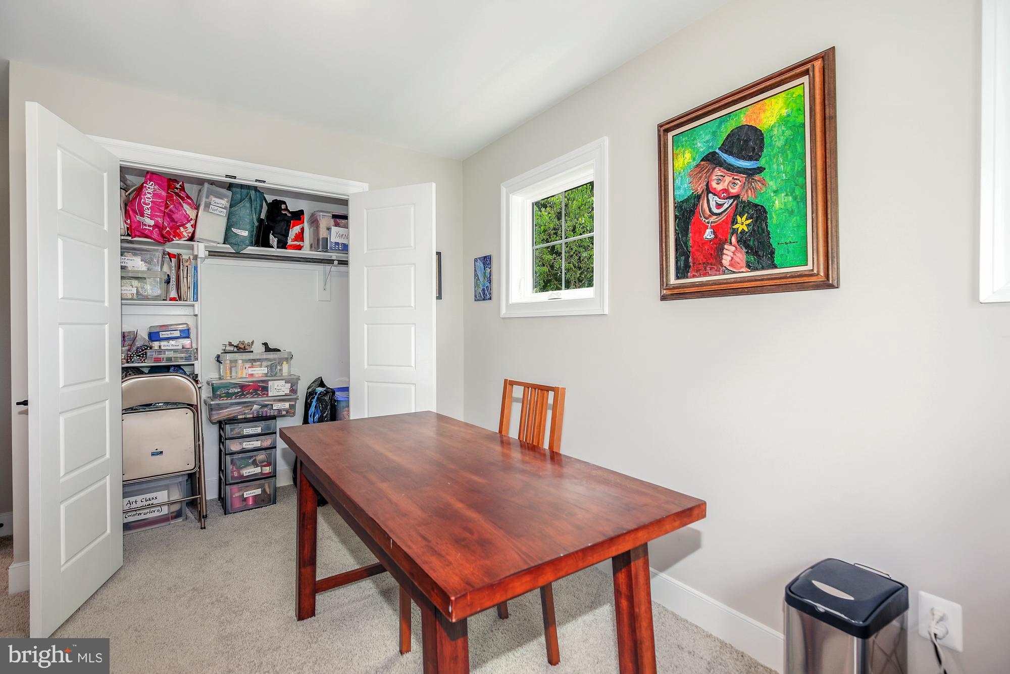 PIMMIT VIEW - Residential