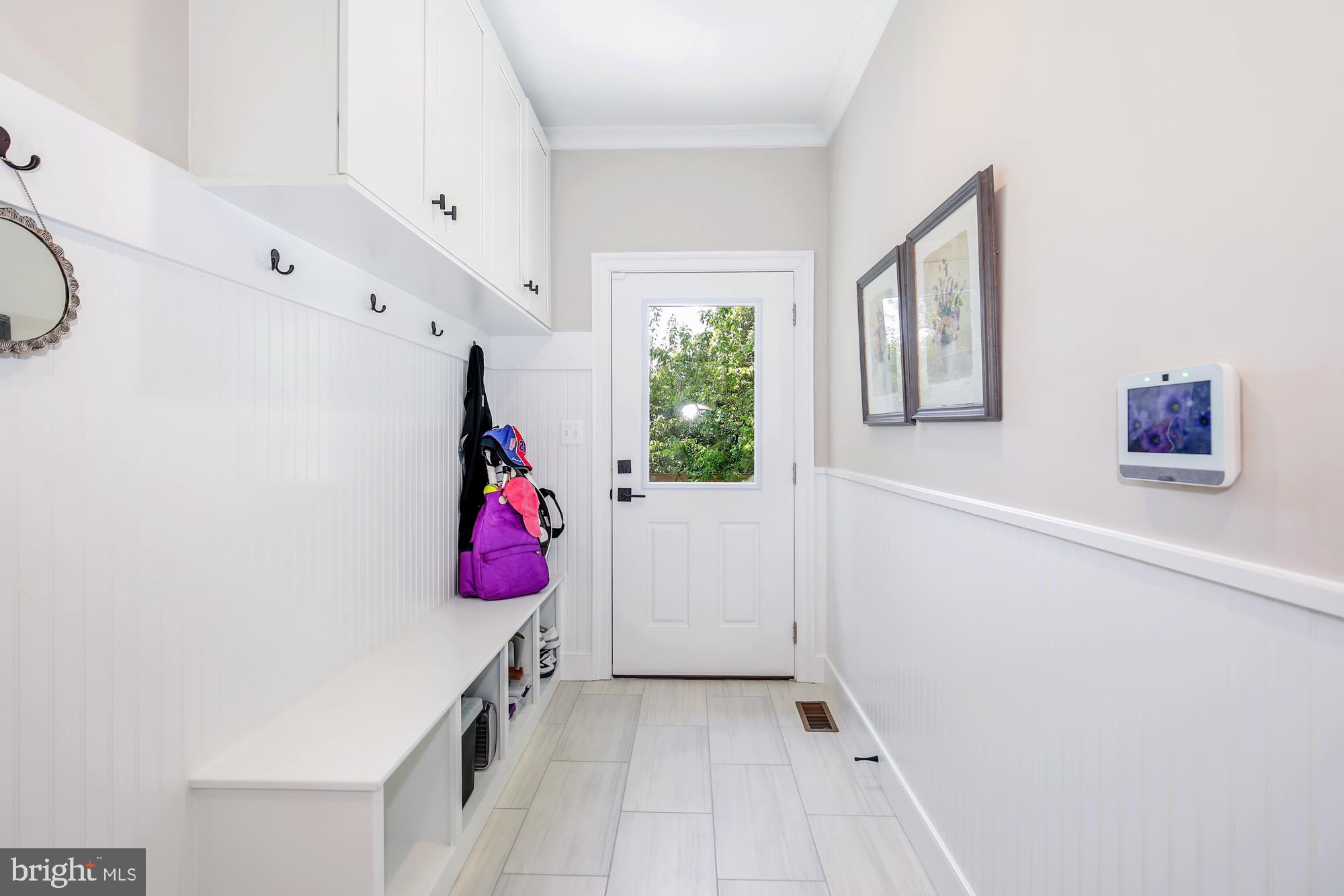 PIMMIT VIEW - Residential