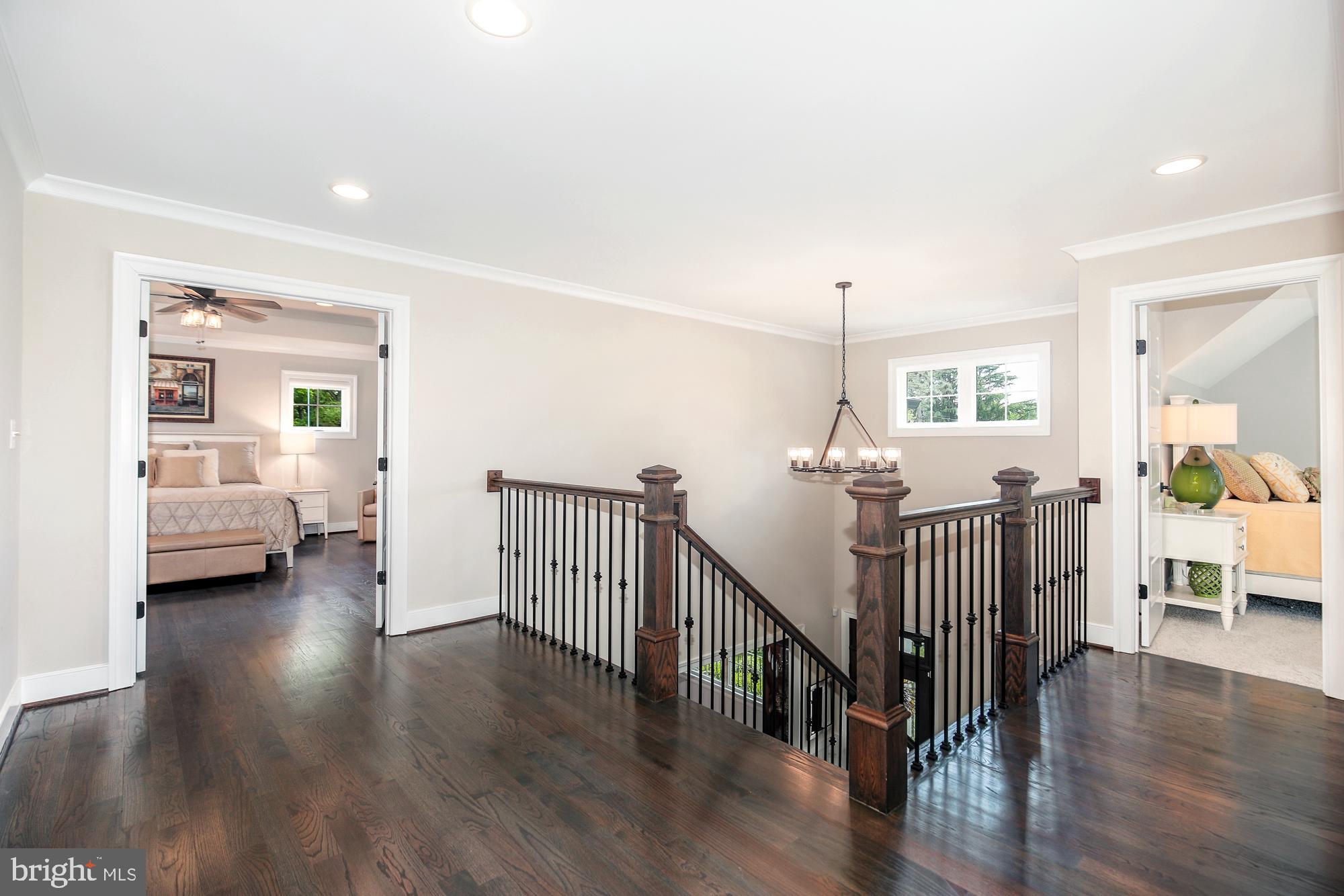 PIMMIT VIEW - Residential