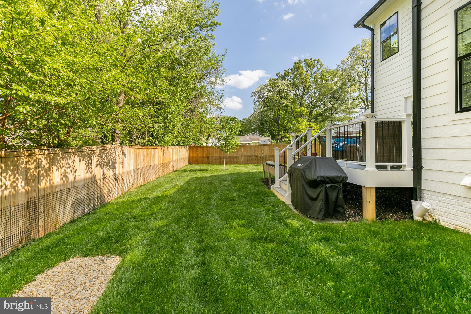 PIMMIT VIEW - Residential