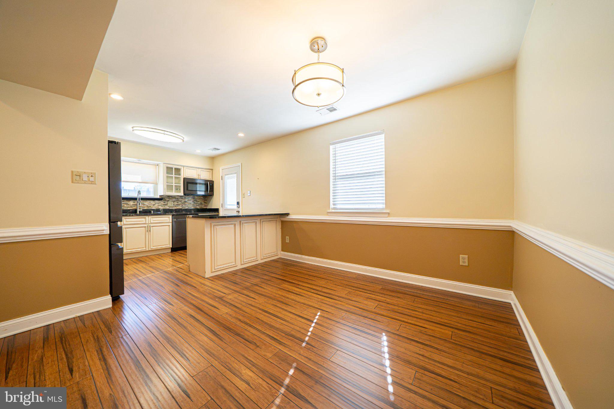 123 WINFIELD COURT