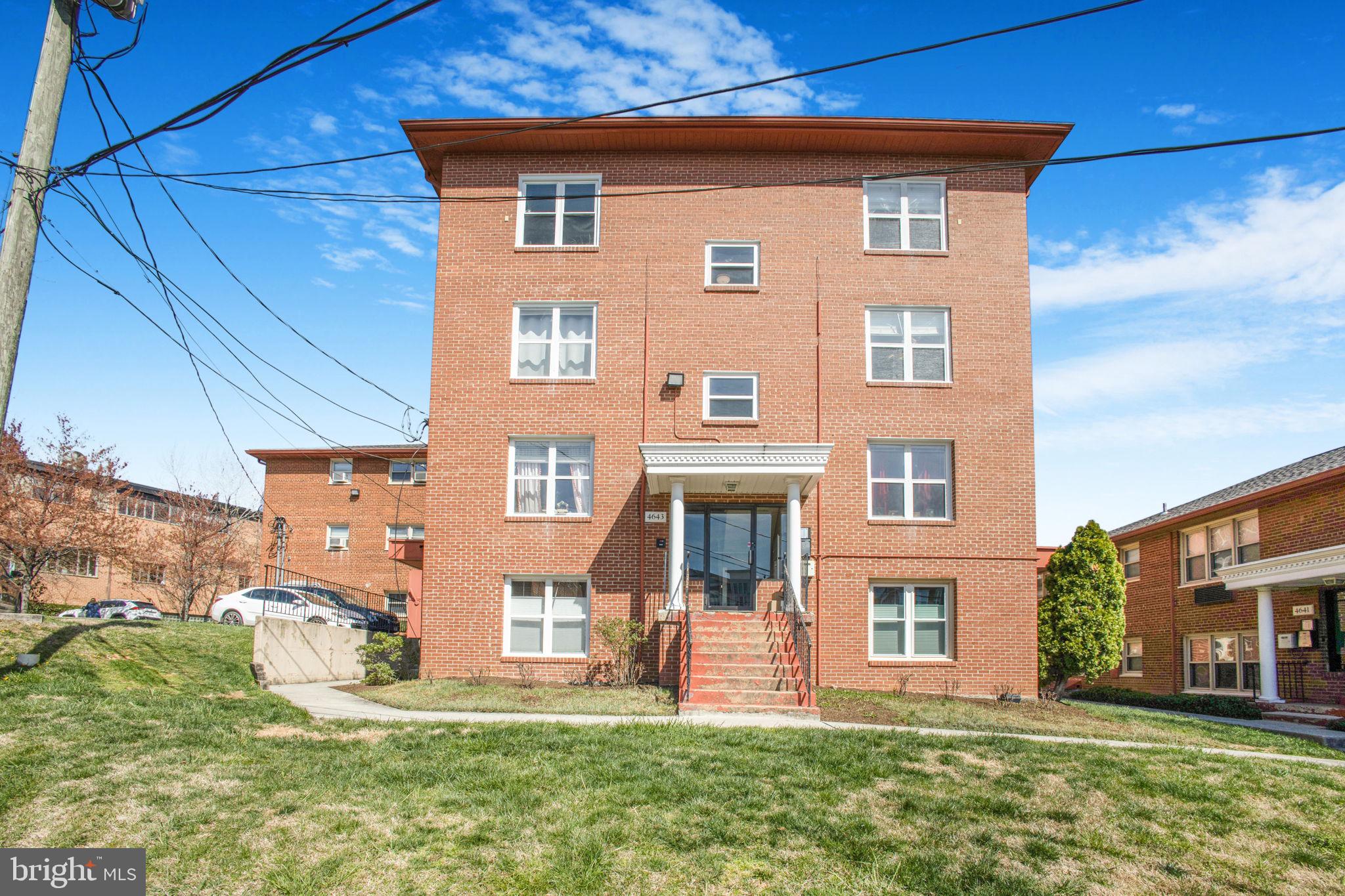 DOMINION TERRACE - Residential