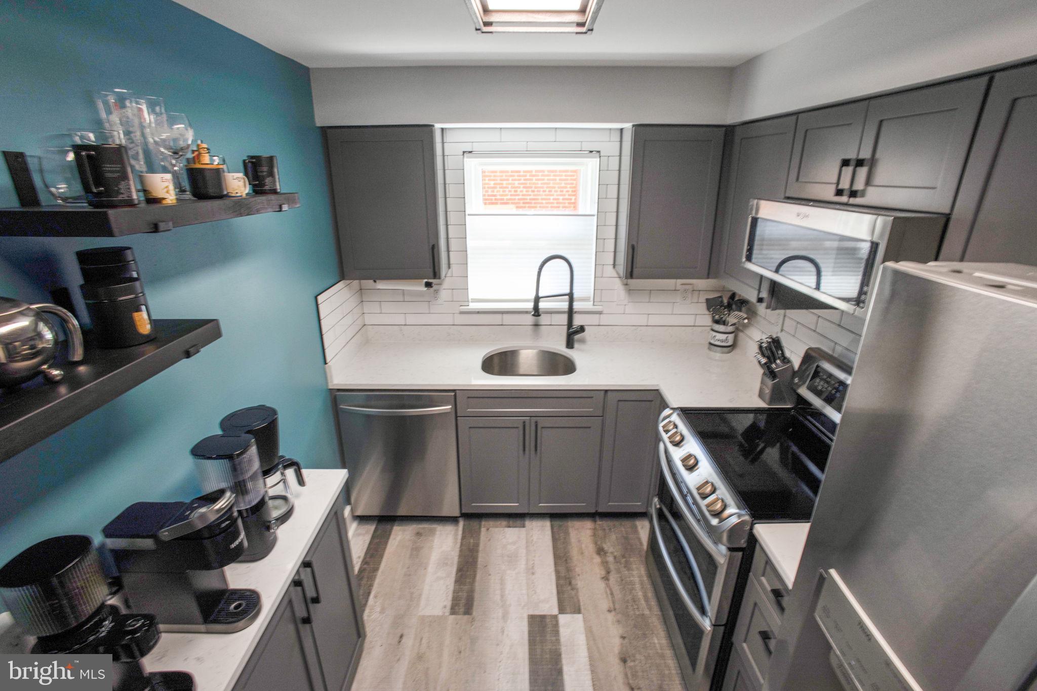 DOMINION TERRACE - Residential