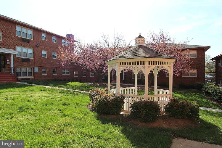 DOMINION TERRACE - Residential