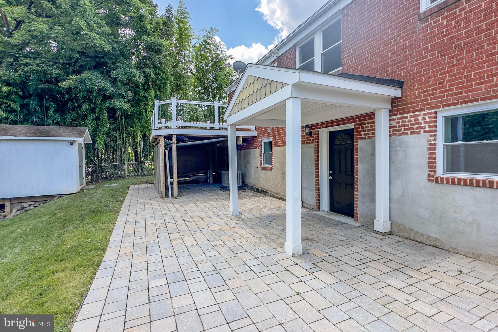 CARROLL KNOLLS - Residential Lease