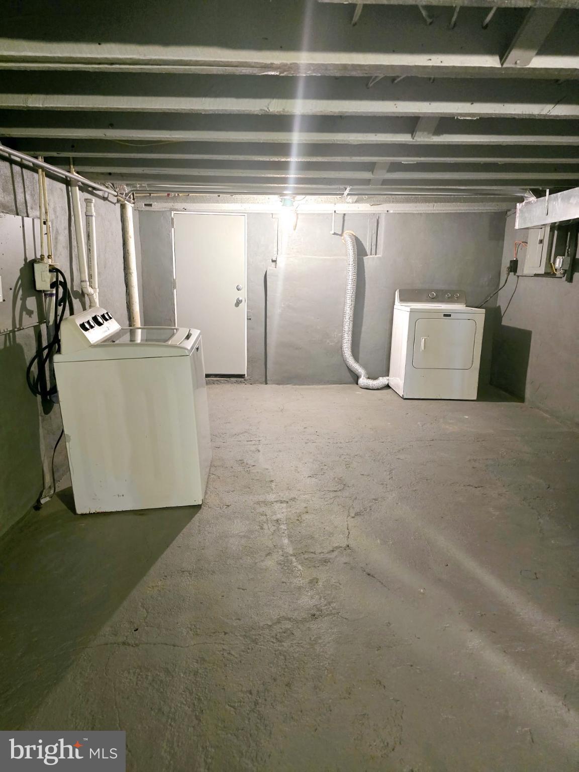 MCELDERRY PARK - Residential Lease