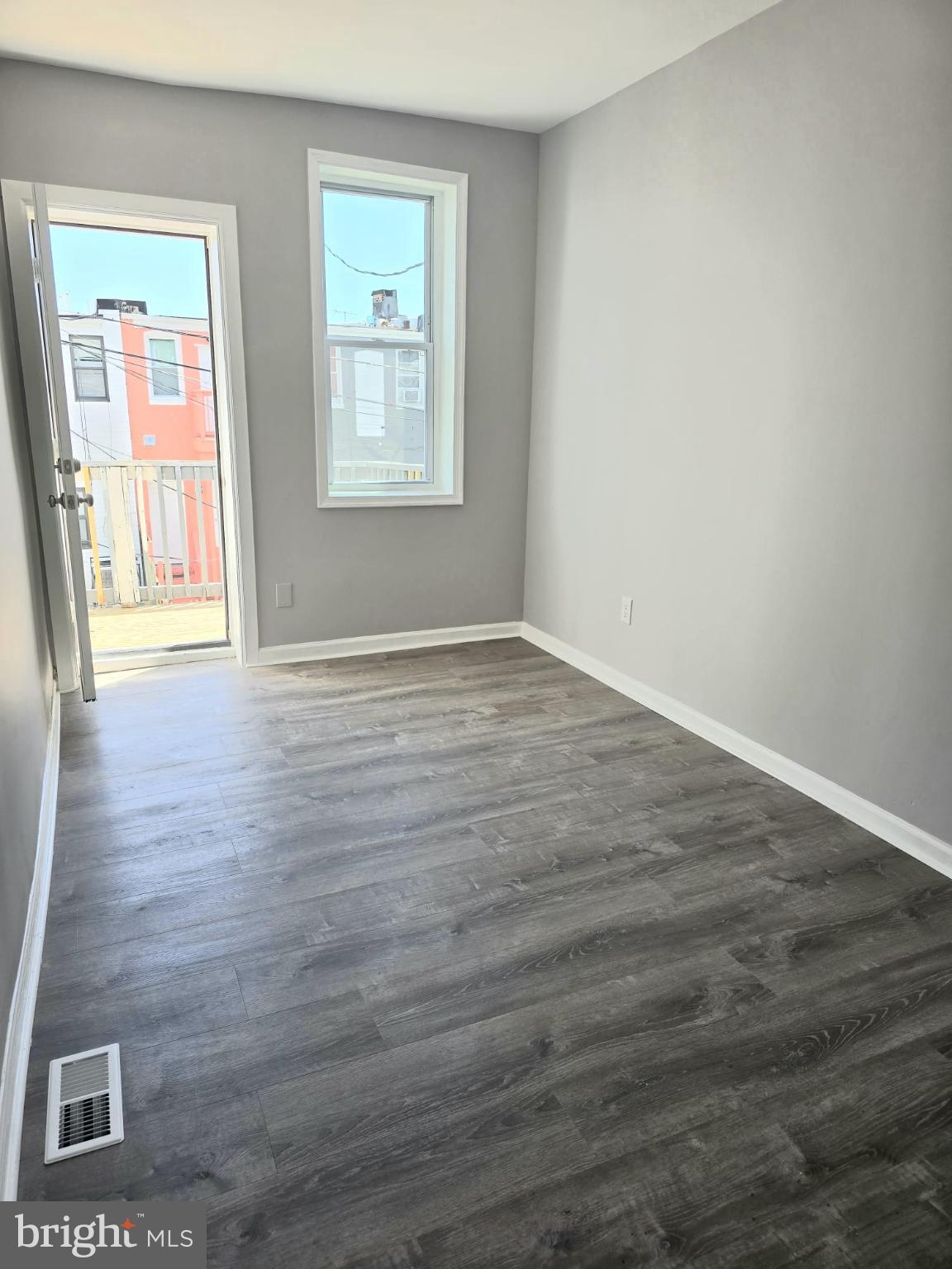 MCELDERRY PARK - Residential Lease