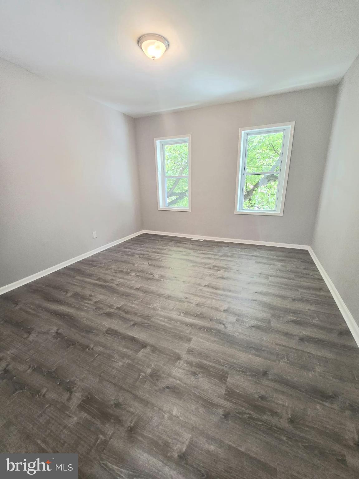 MCELDERRY PARK - Residential Lease