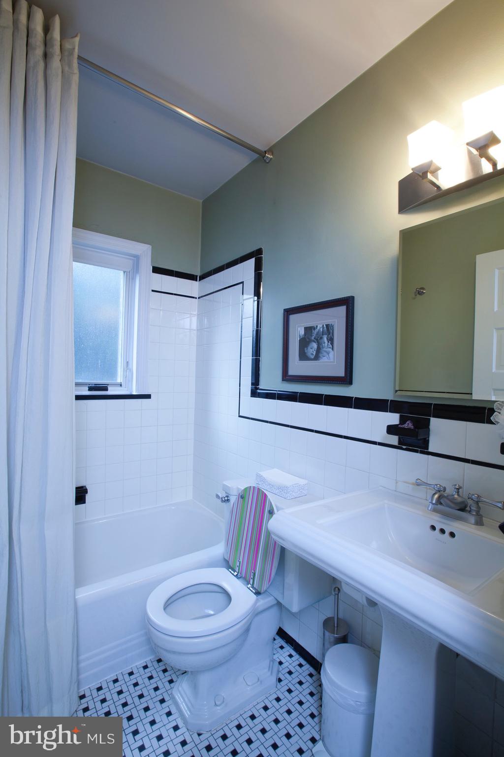 WESTBORO - Residential Lease