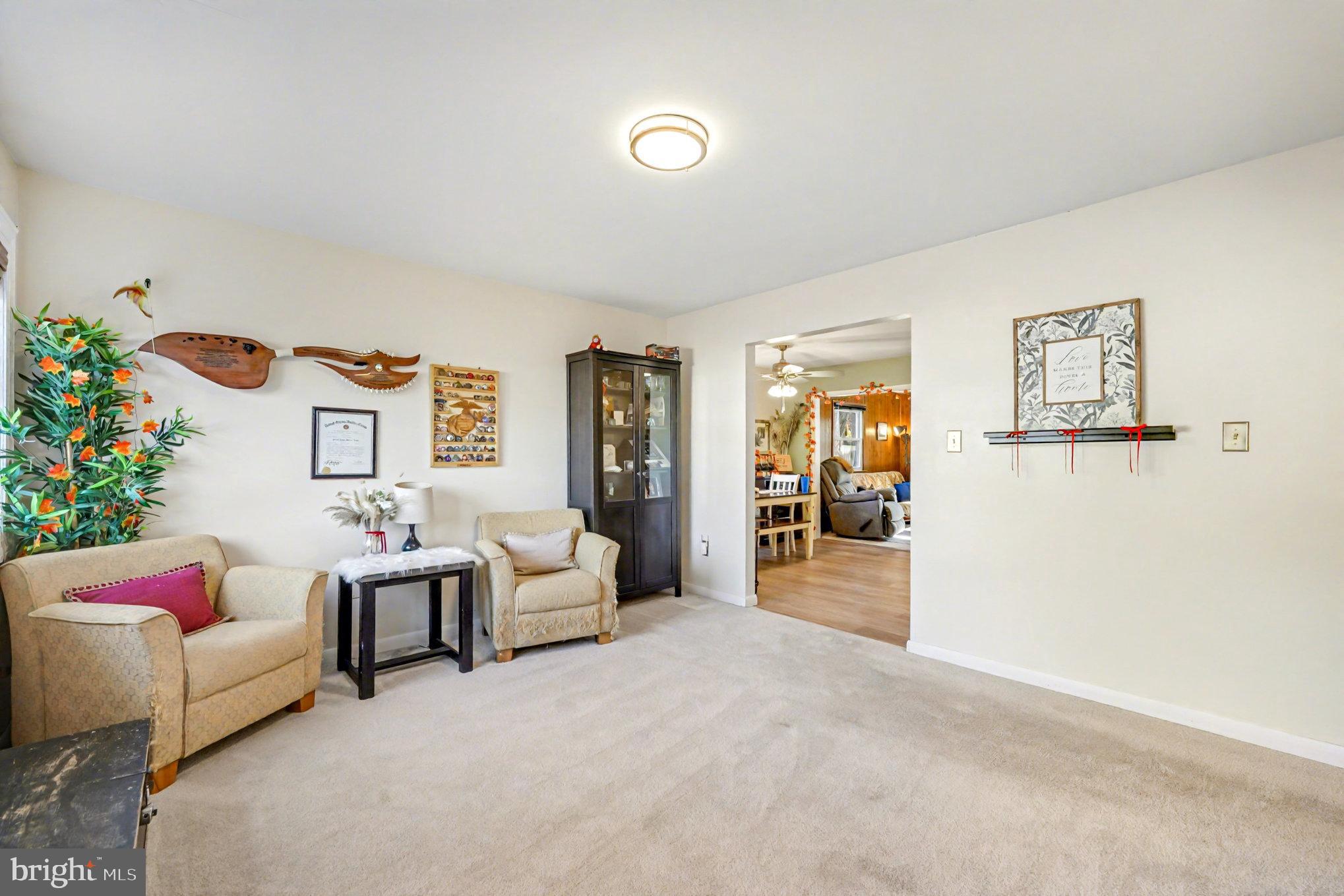 DALE CITY - Residential Lease