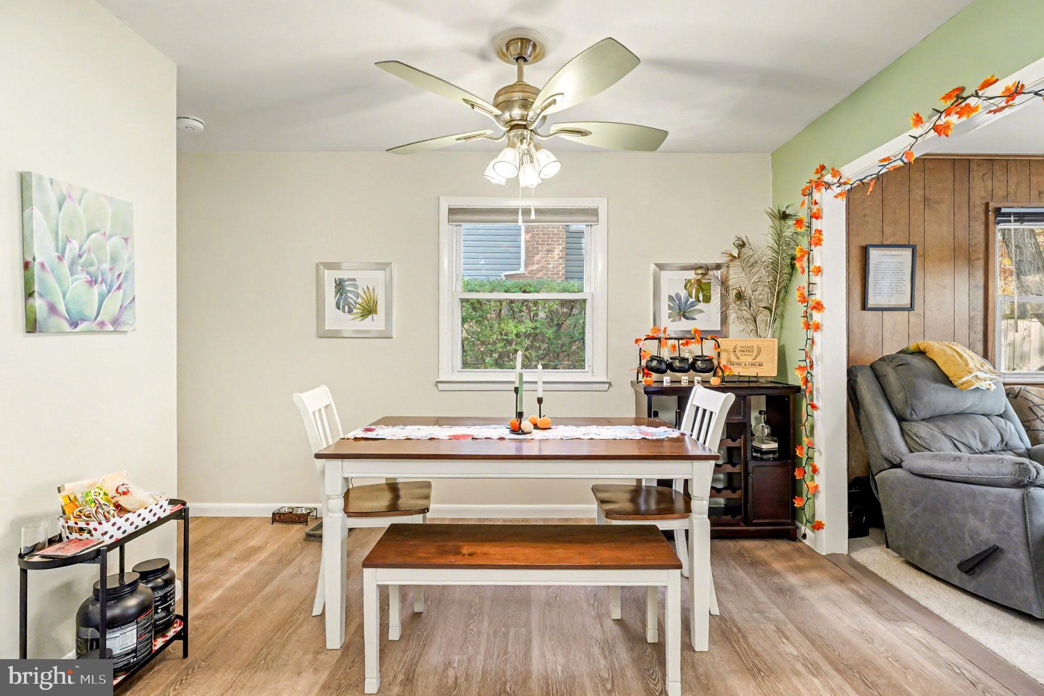 DALE CITY - Residential Lease