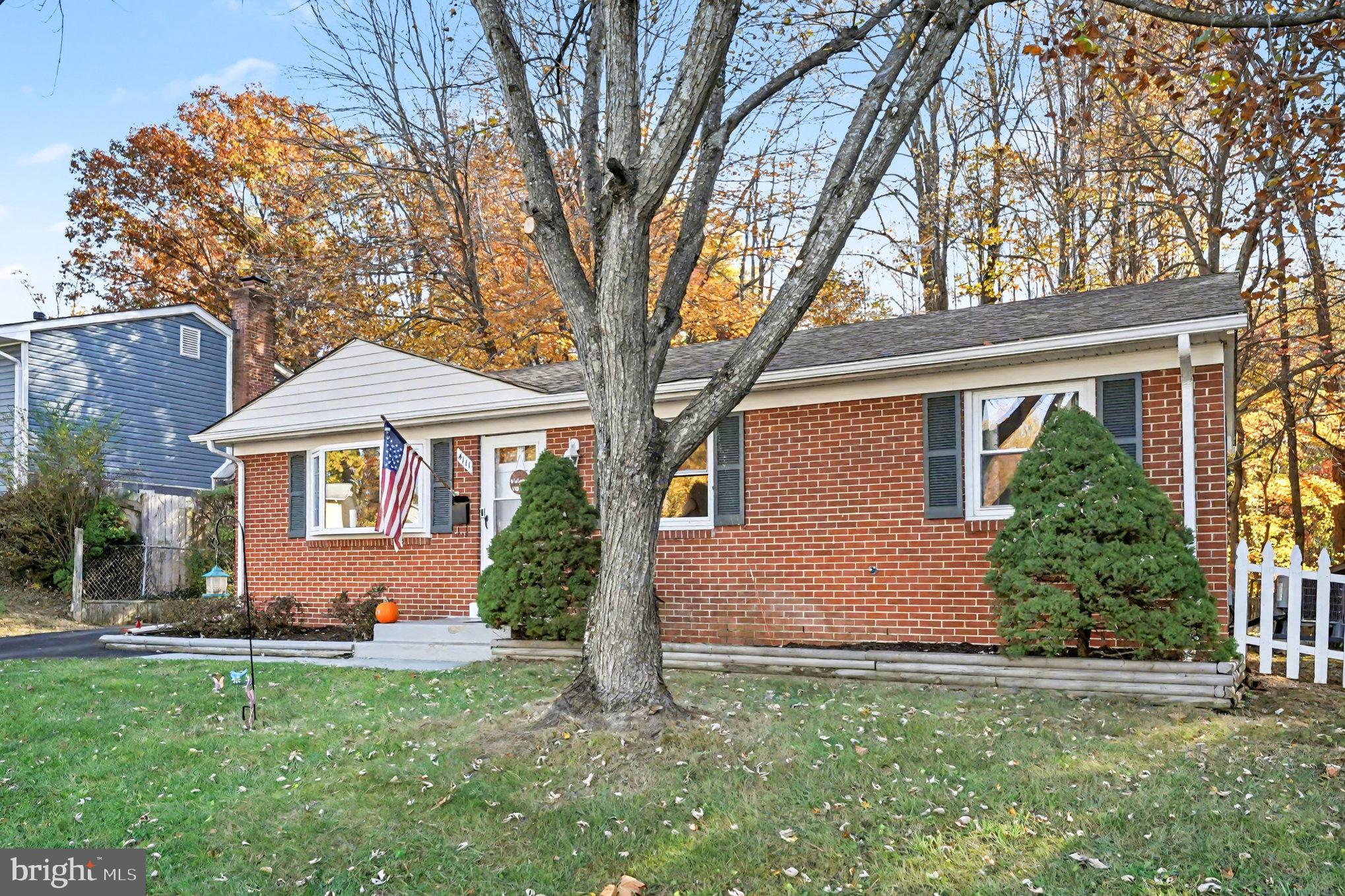 DALE CITY - Residential Lease