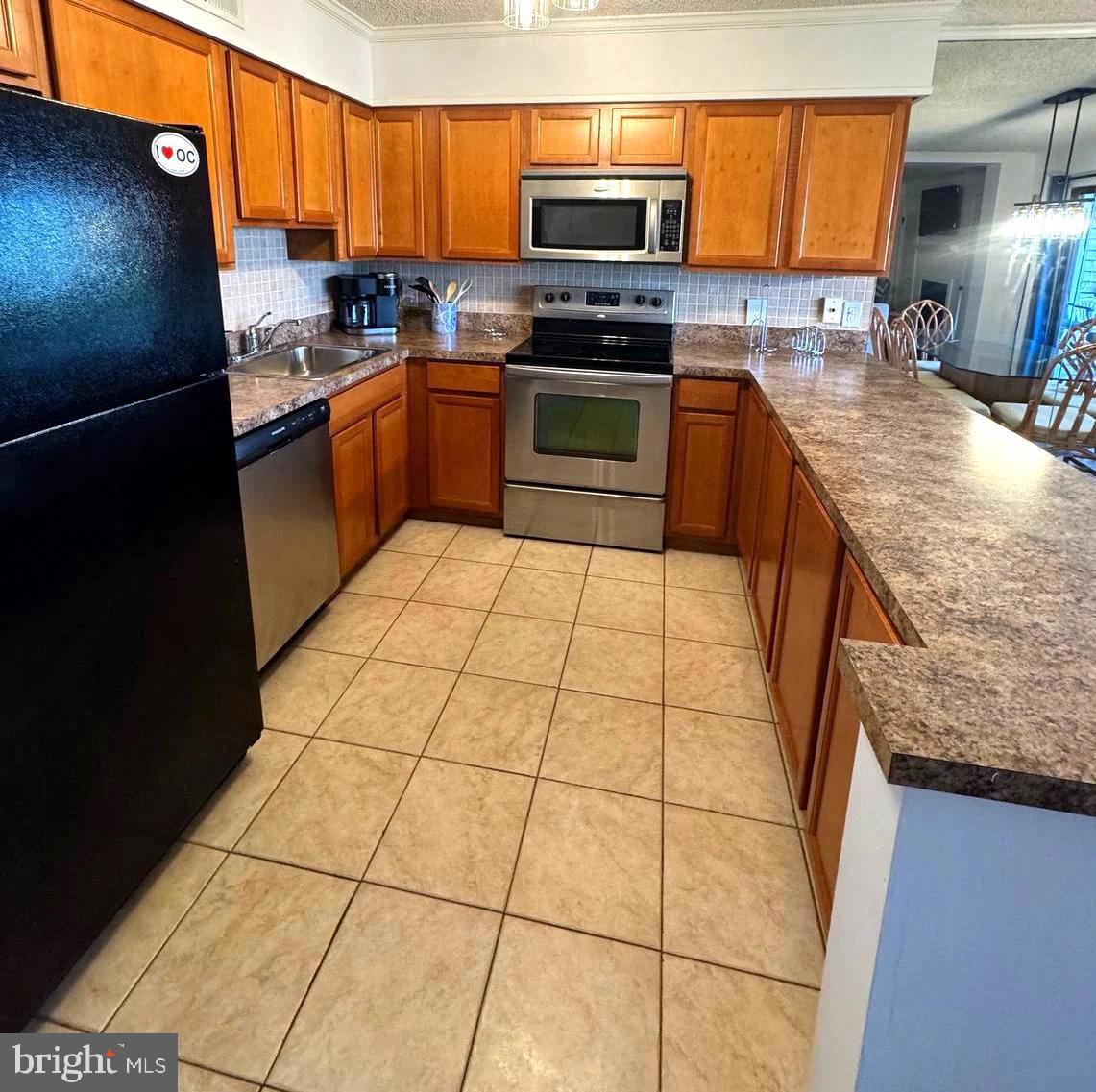 119 OLD LANDING ROAD 106E5