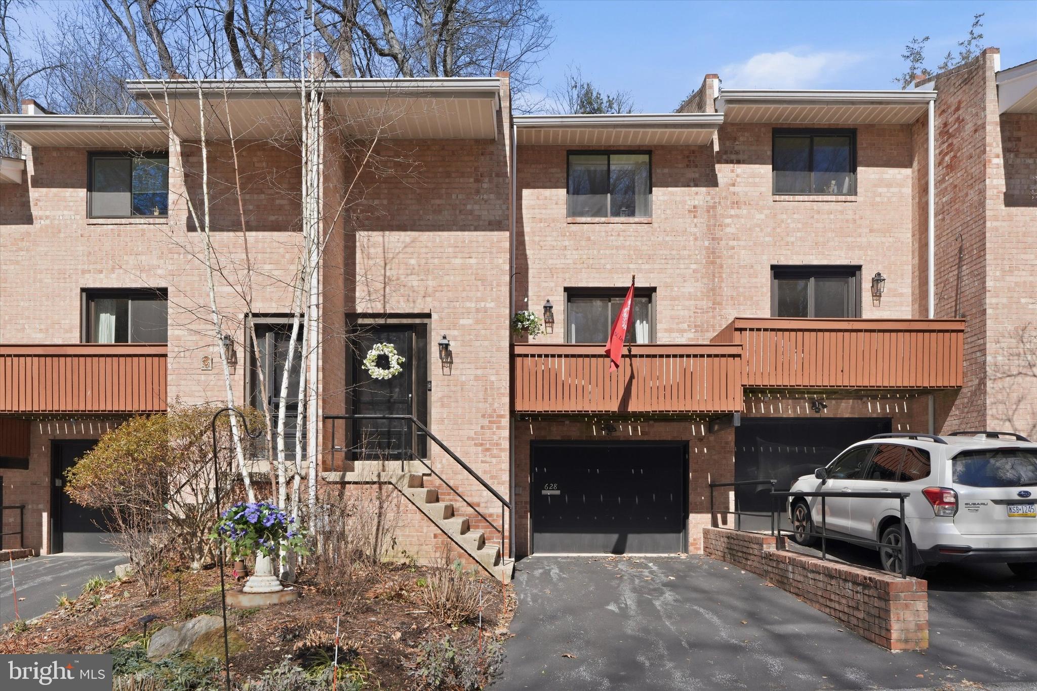 HICKORY VALLEY - Residential