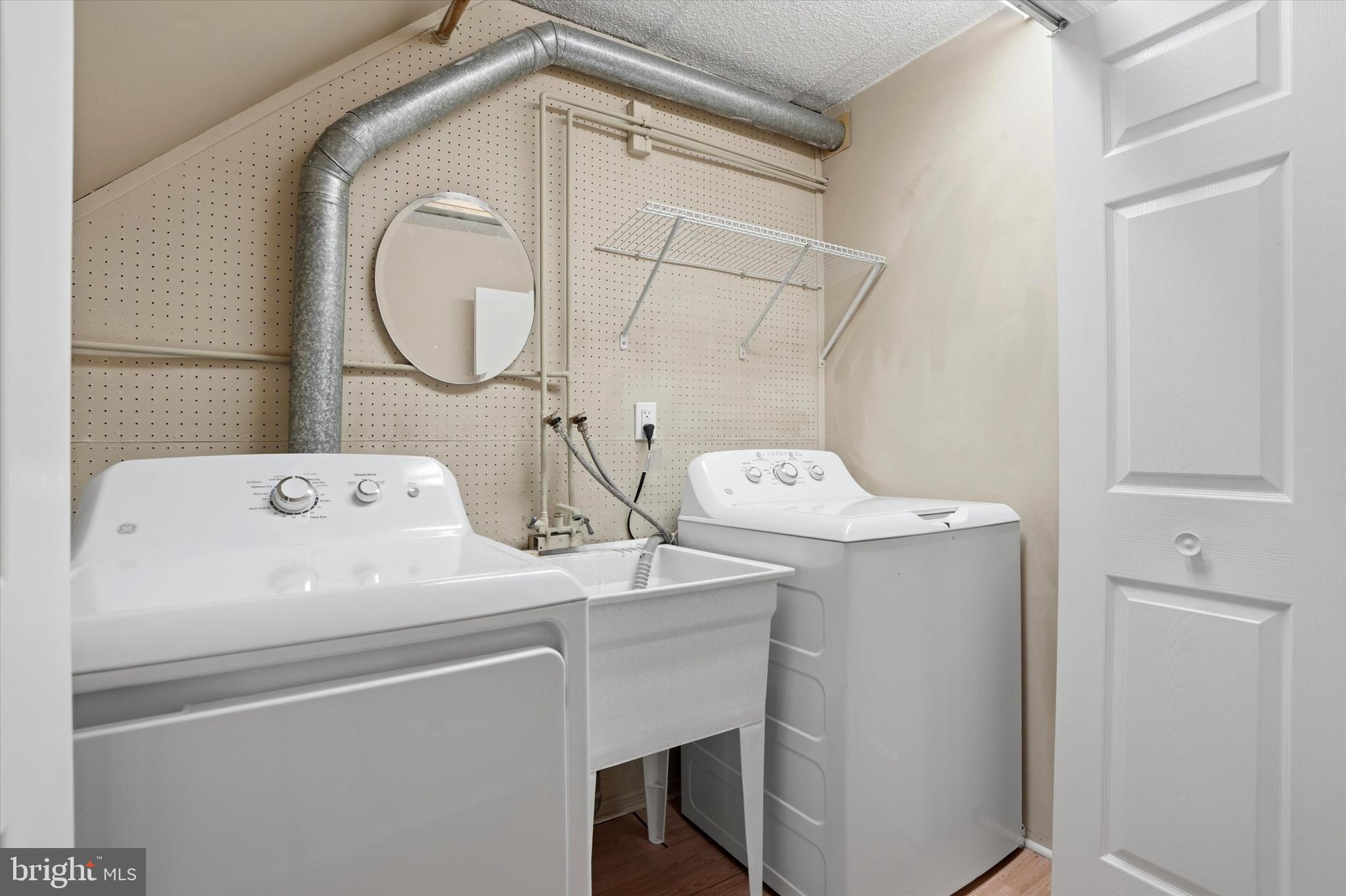 HICKORY VALLEY - Residential