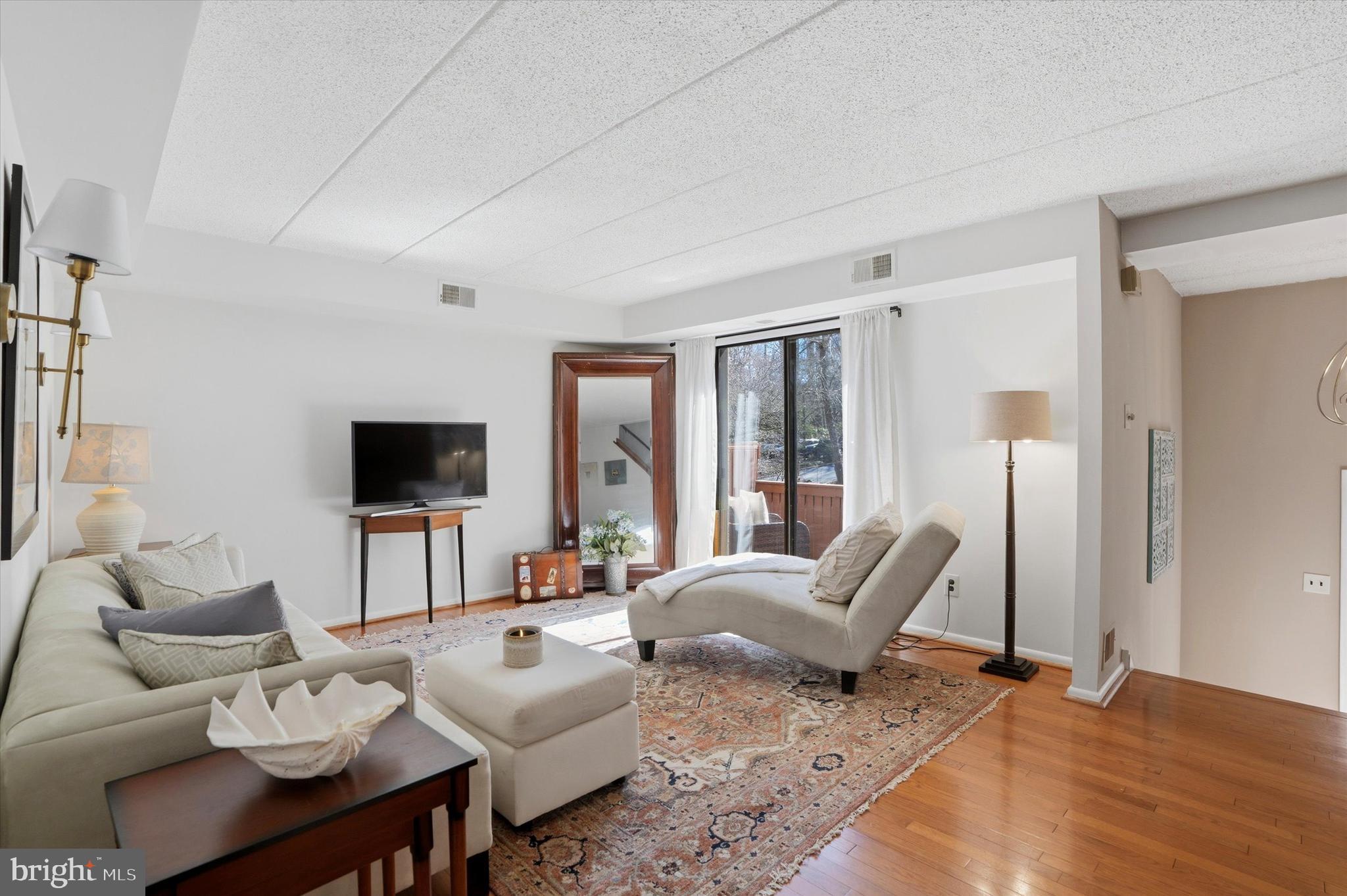 HICKORY VALLEY - Residential