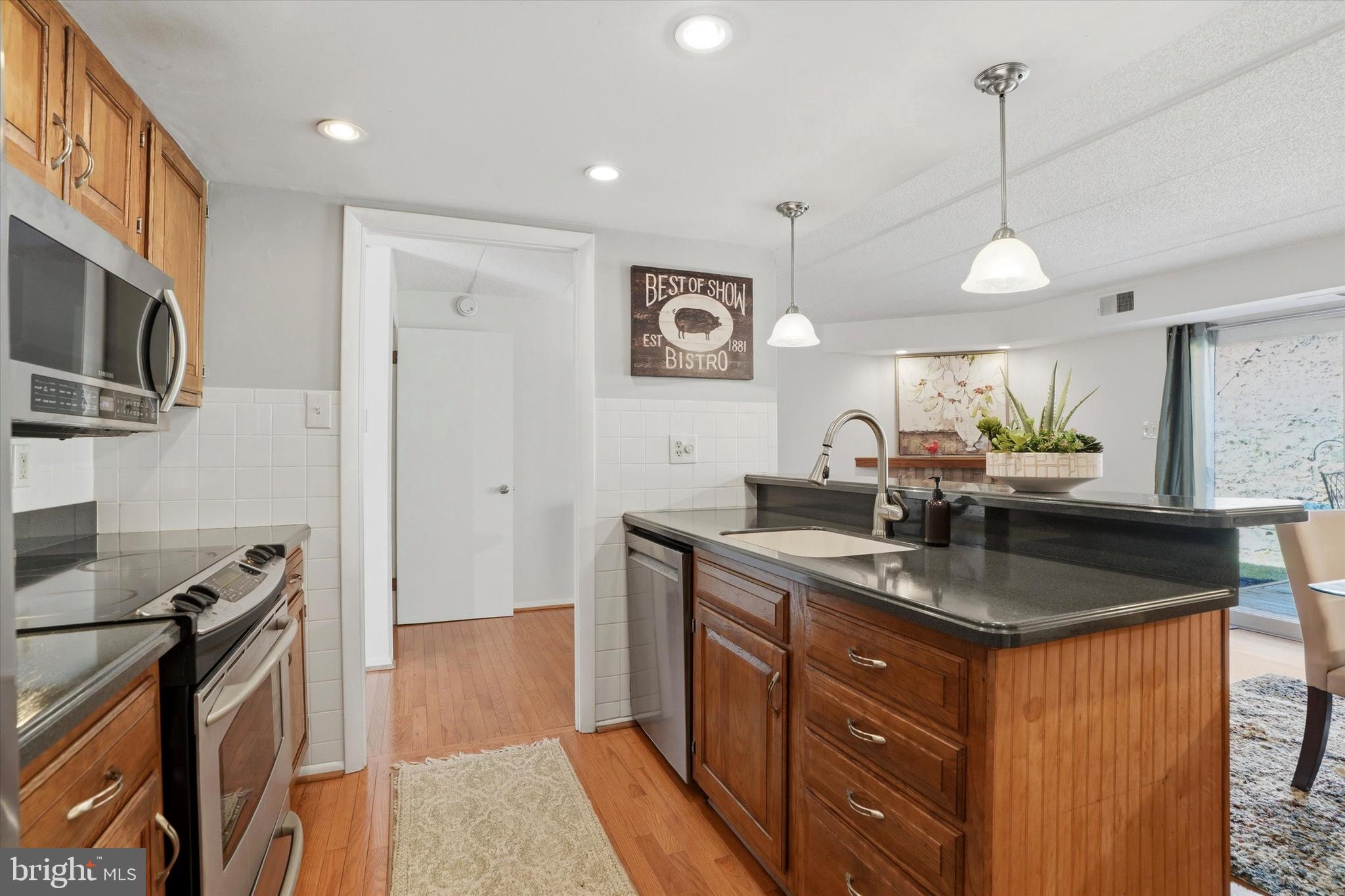 HICKORY VALLEY - Residential