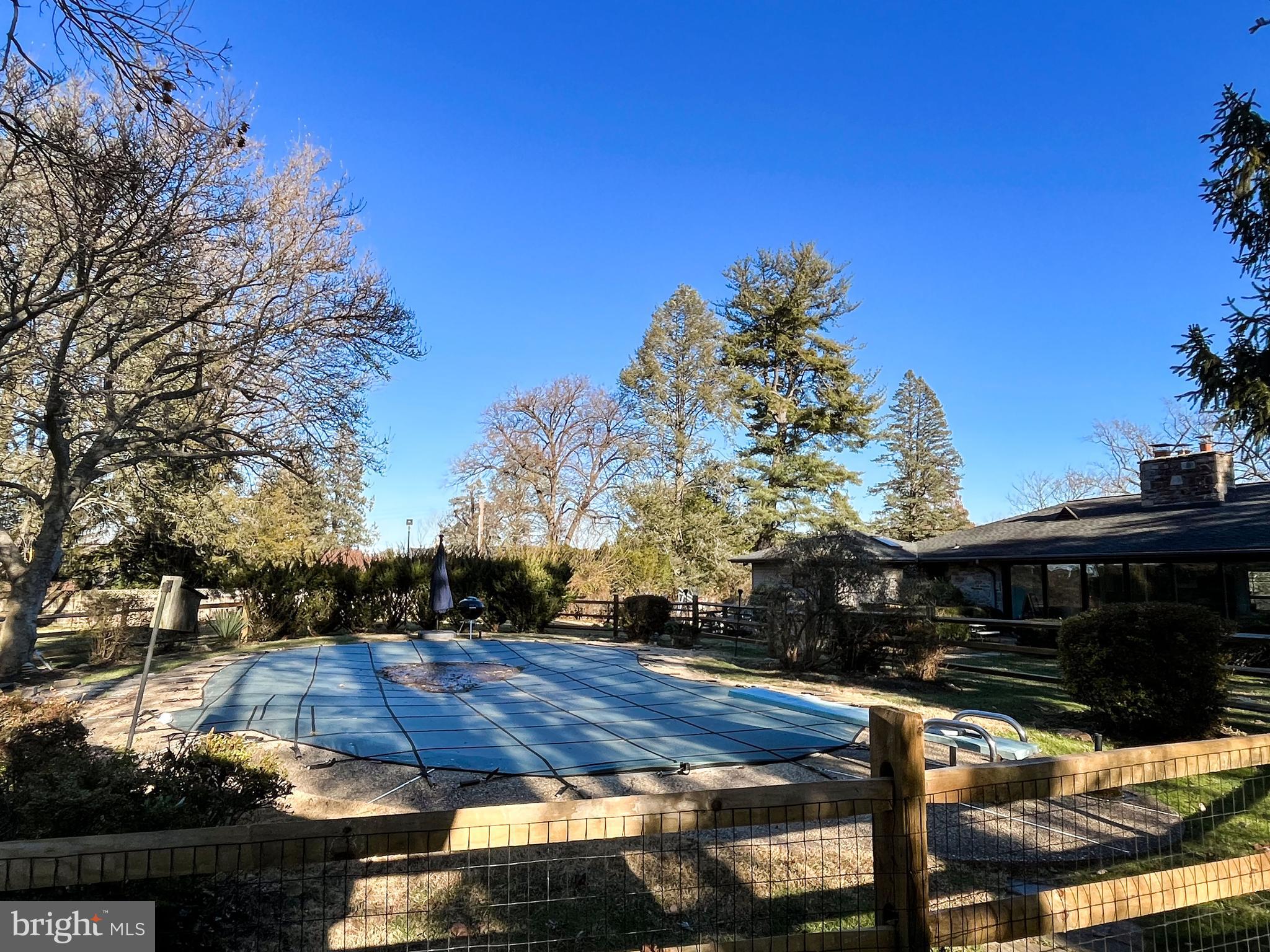 HAMPTON - Residential