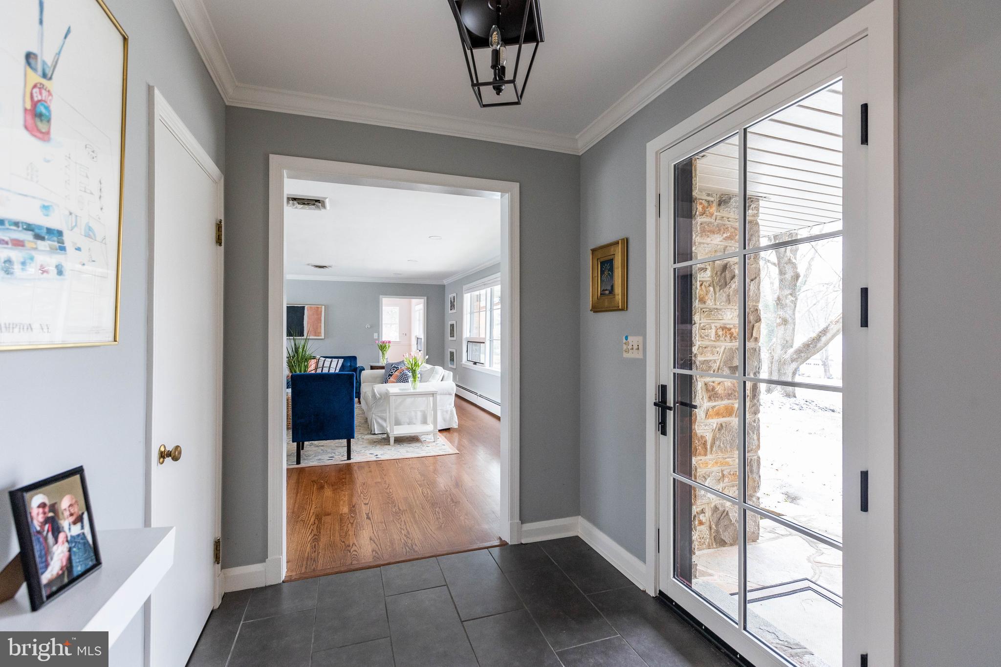 HAMPTON - Residential