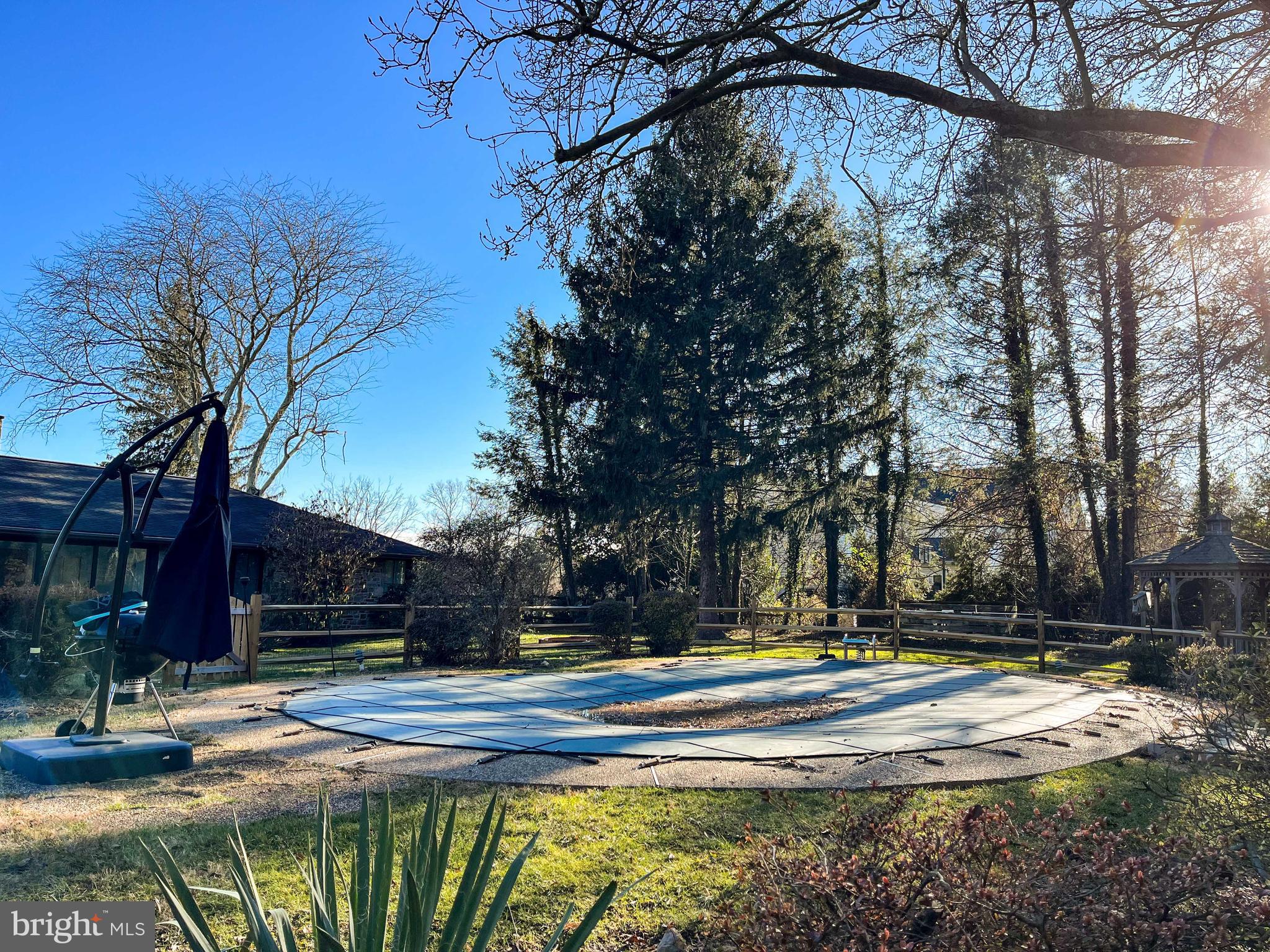 HAMPTON - Residential