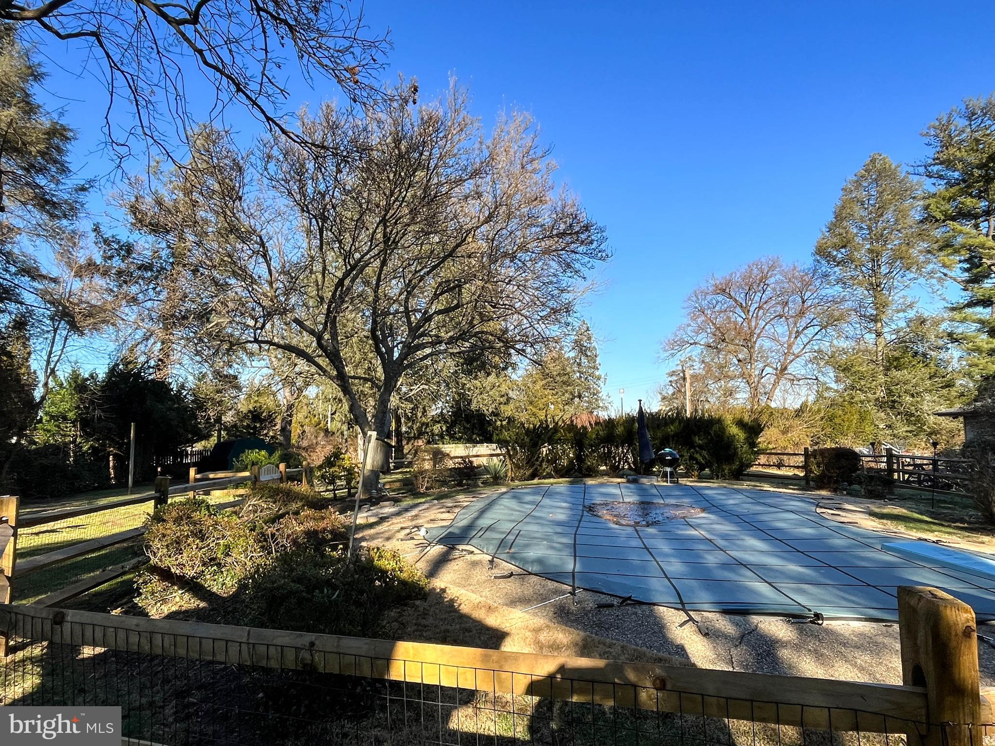 HAMPTON - Residential