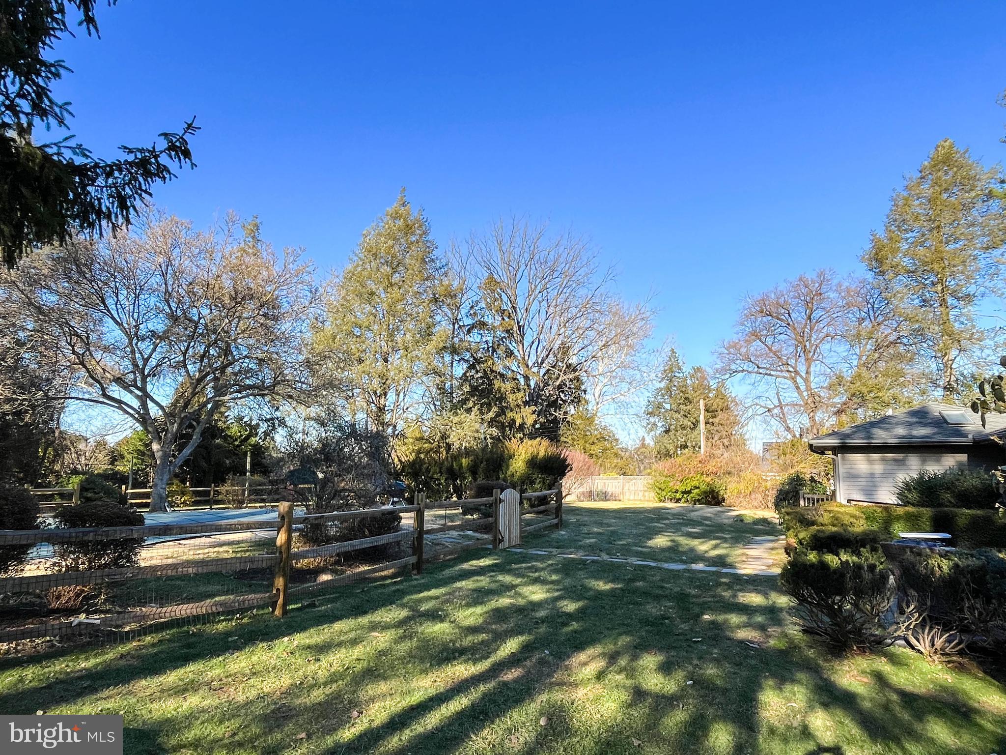 HAMPTON - Residential