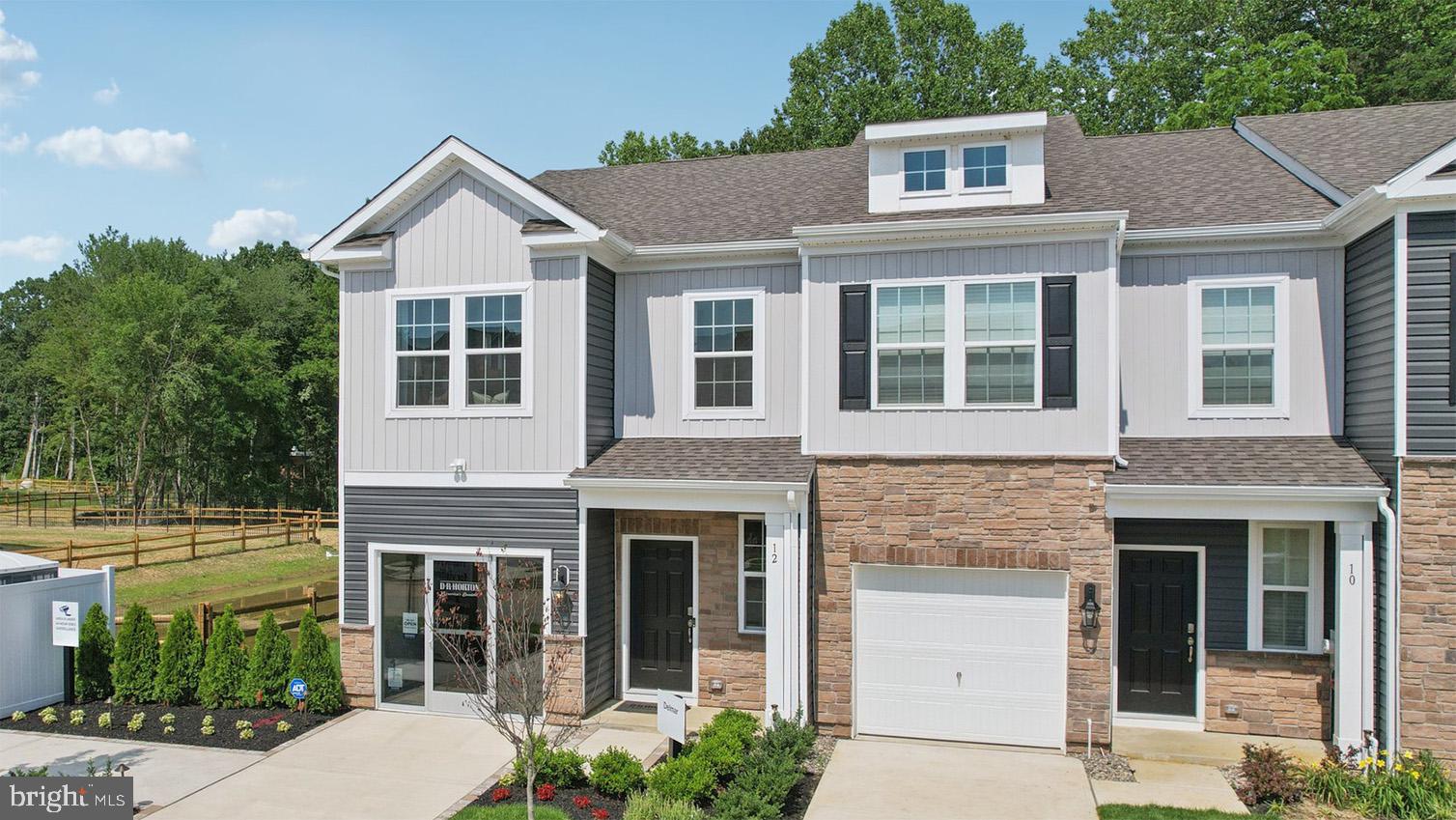 10 REAGAN DRIVE