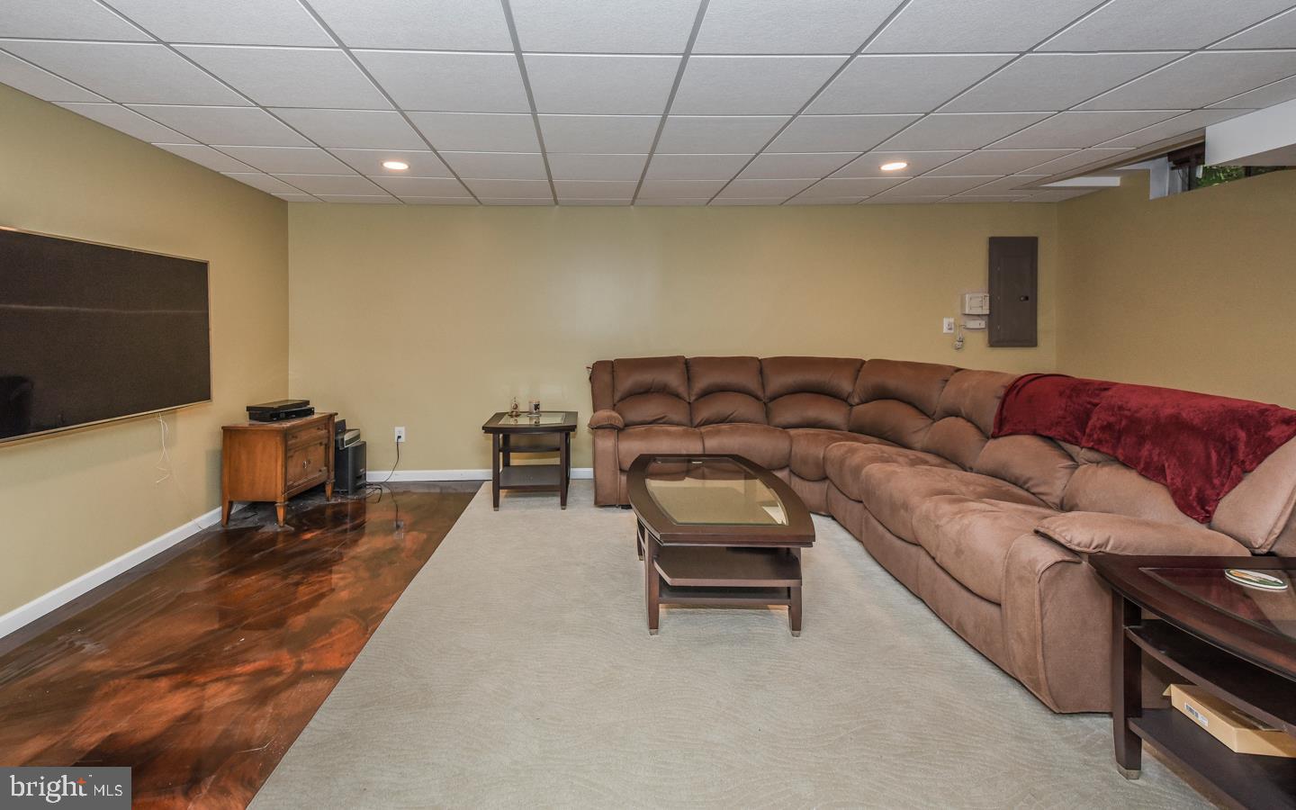 DOYLESTOWN STATION - Residential
