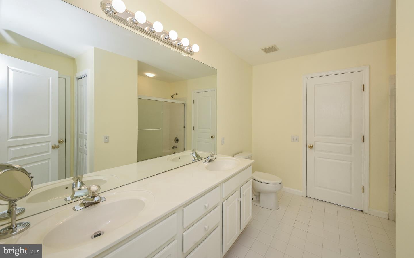 DOYLESTOWN STATION - Residential