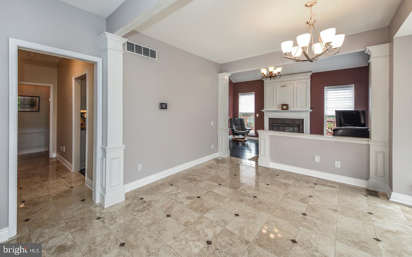 DOYLESTOWN STATION - Residential