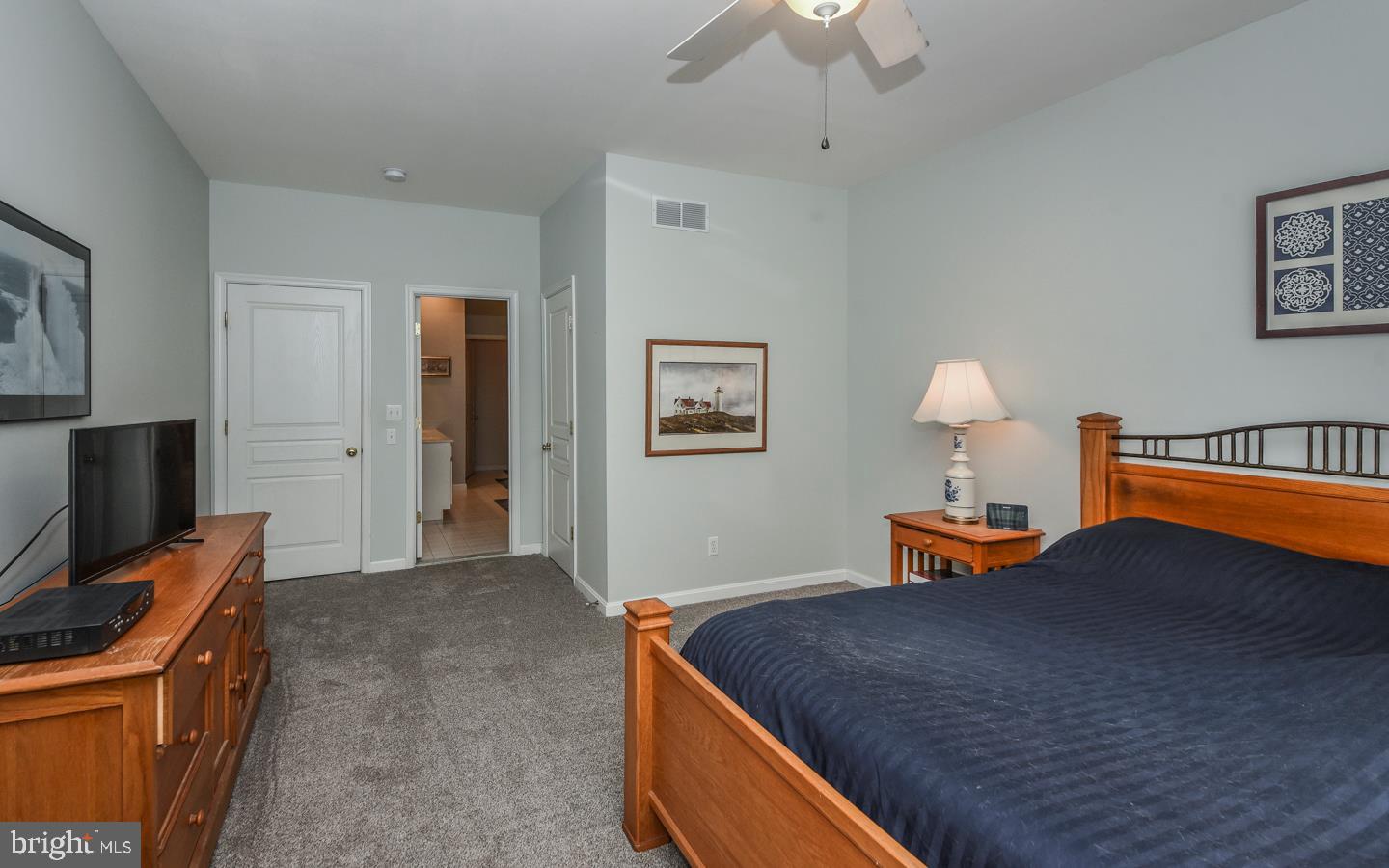 DOYLESTOWN STATION - Residential