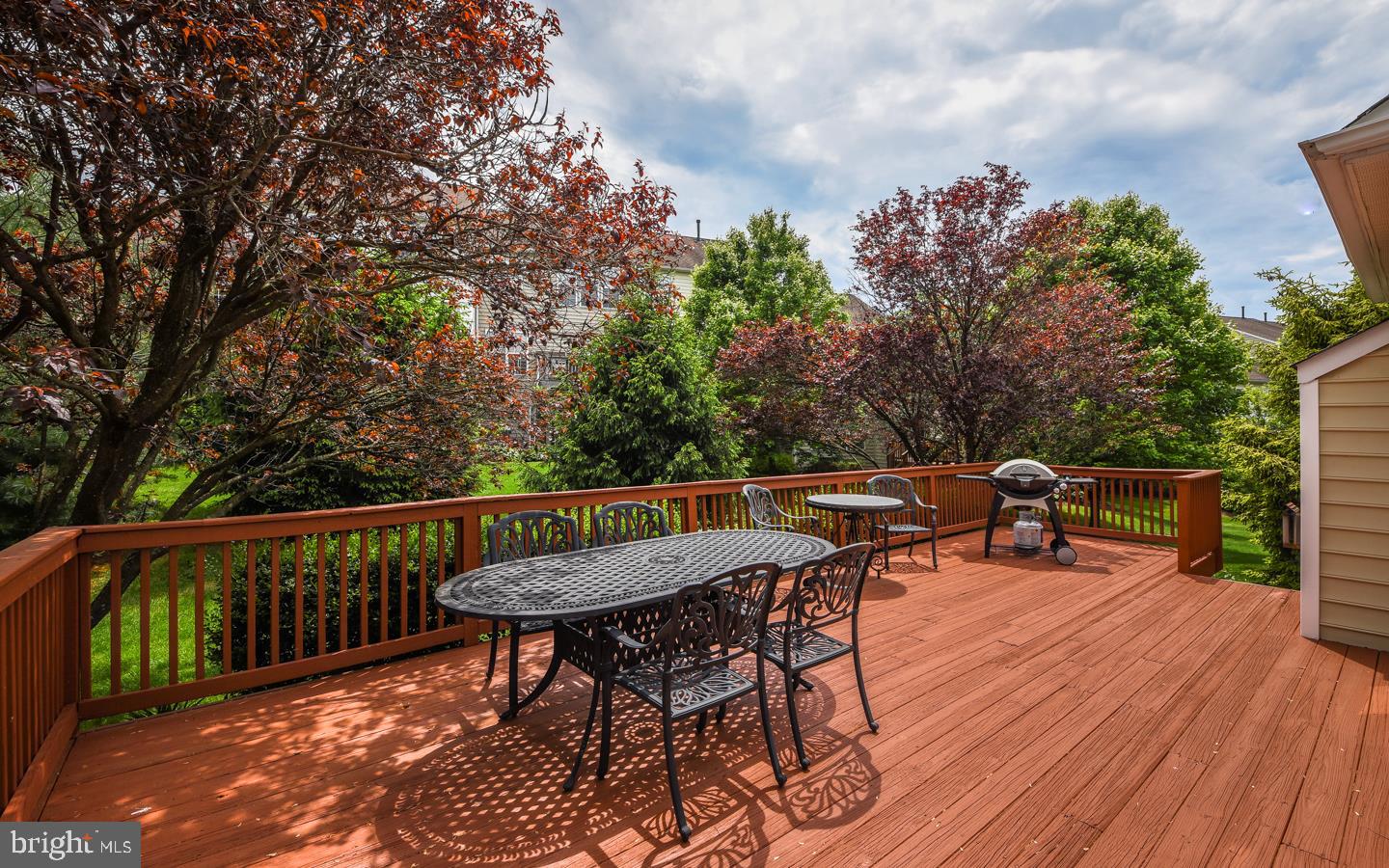 DOYLESTOWN STATION - Residential