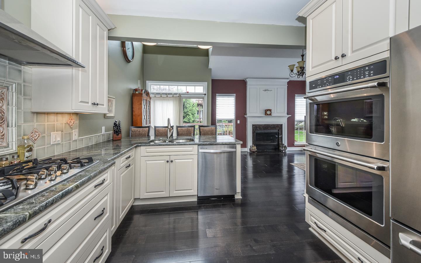 DOYLESTOWN STATION - Residential