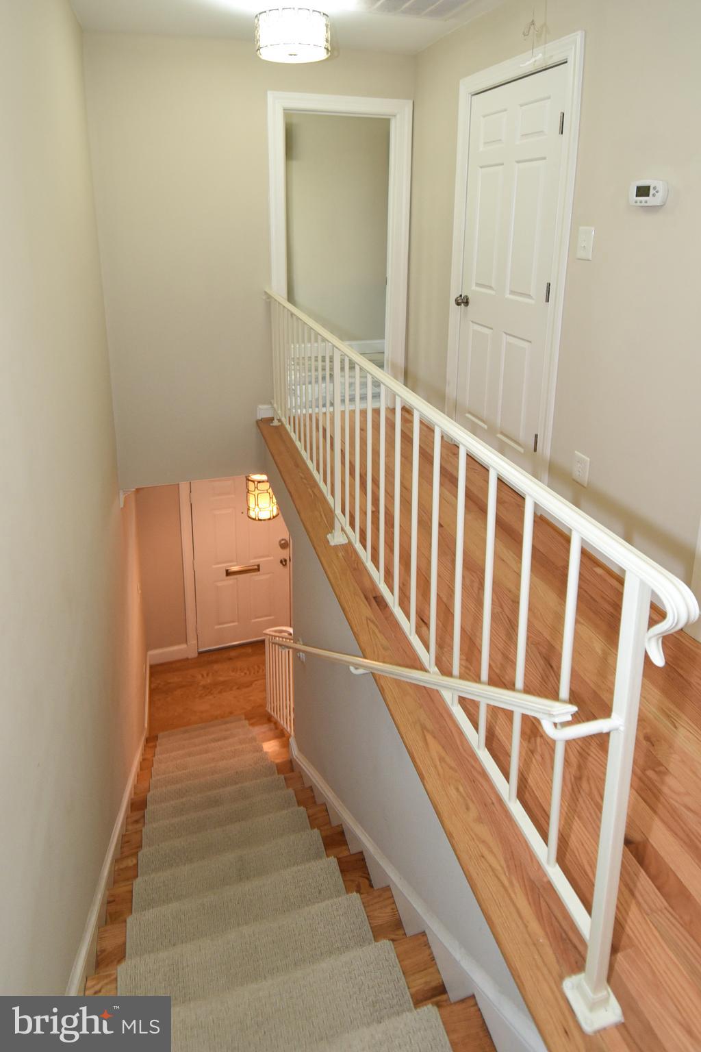 TOBACCO QUAY - Residential Lease