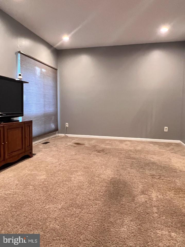 GLEN ORA - PLAT 9 - Residential Lease