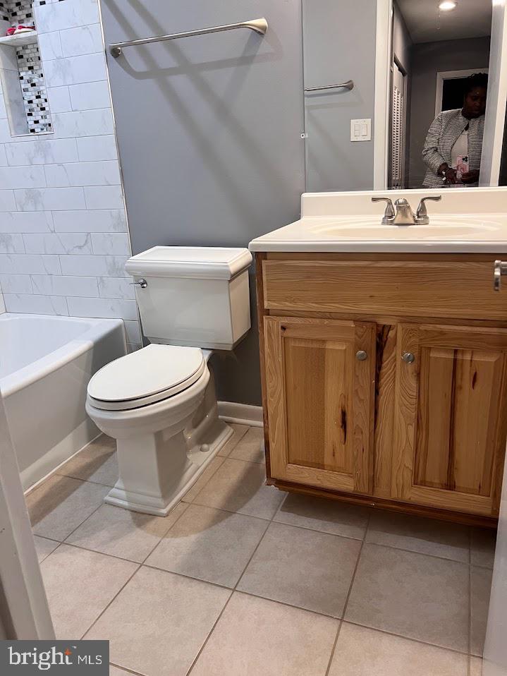 GLEN ORA - PLAT 9 - Residential Lease