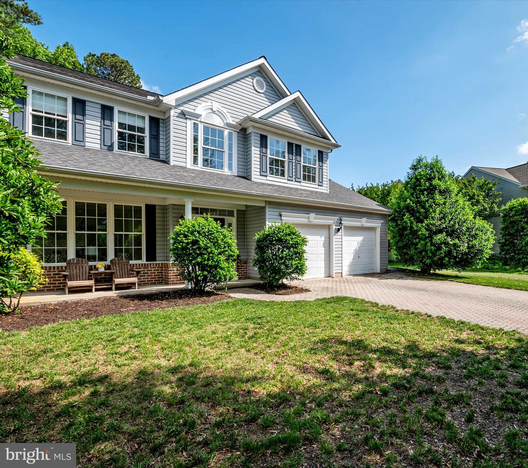 402 WEB FOOT LANE