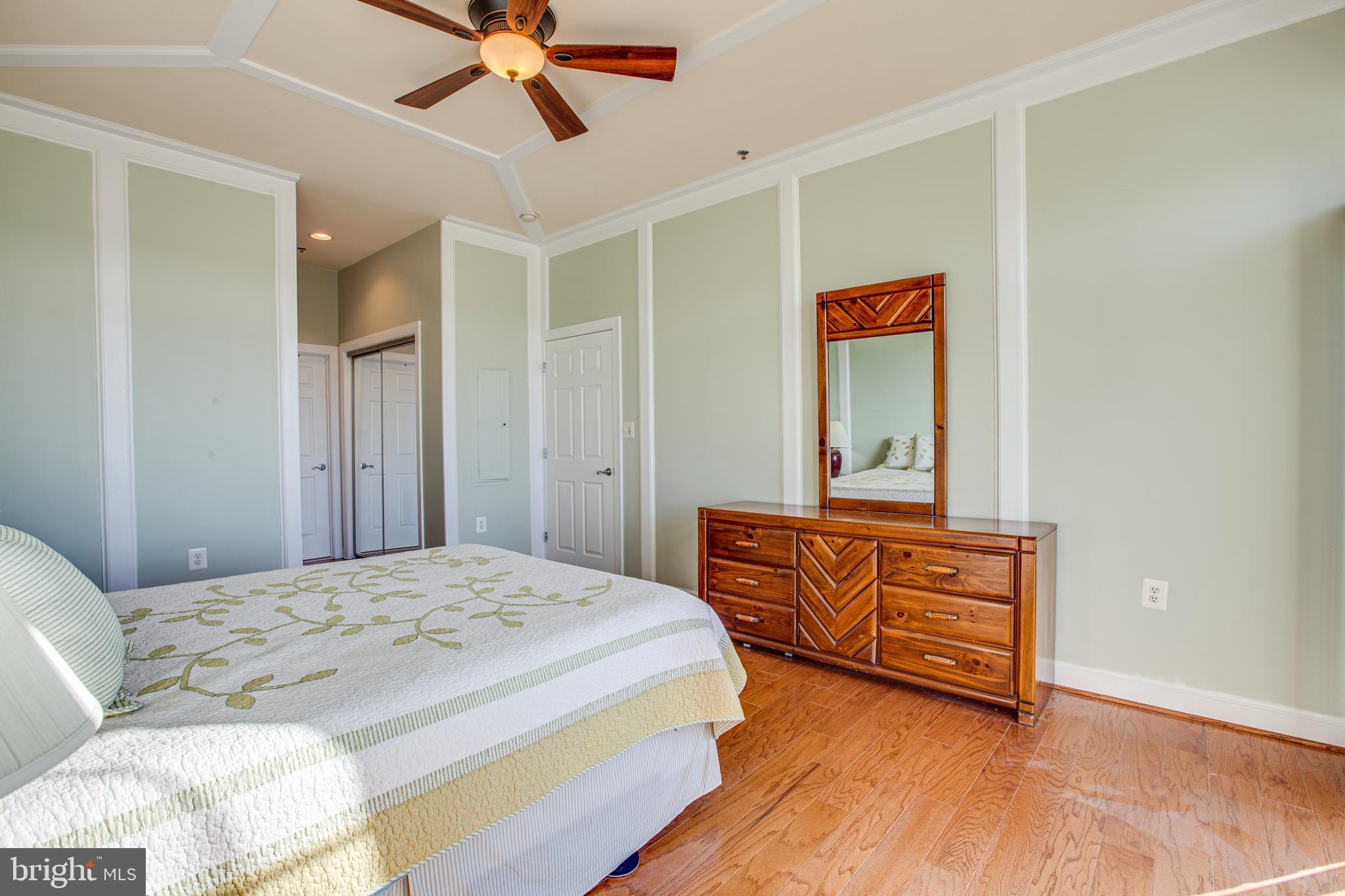 RIVER CLUB 1 AT BELMONT - Residential