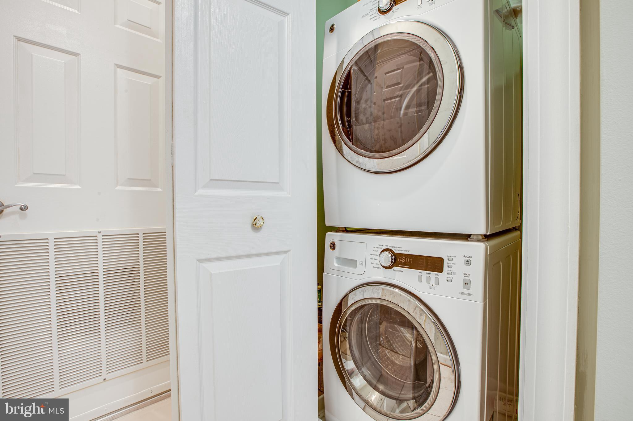 RIVER CLUB 1 AT BELMONT - Residential