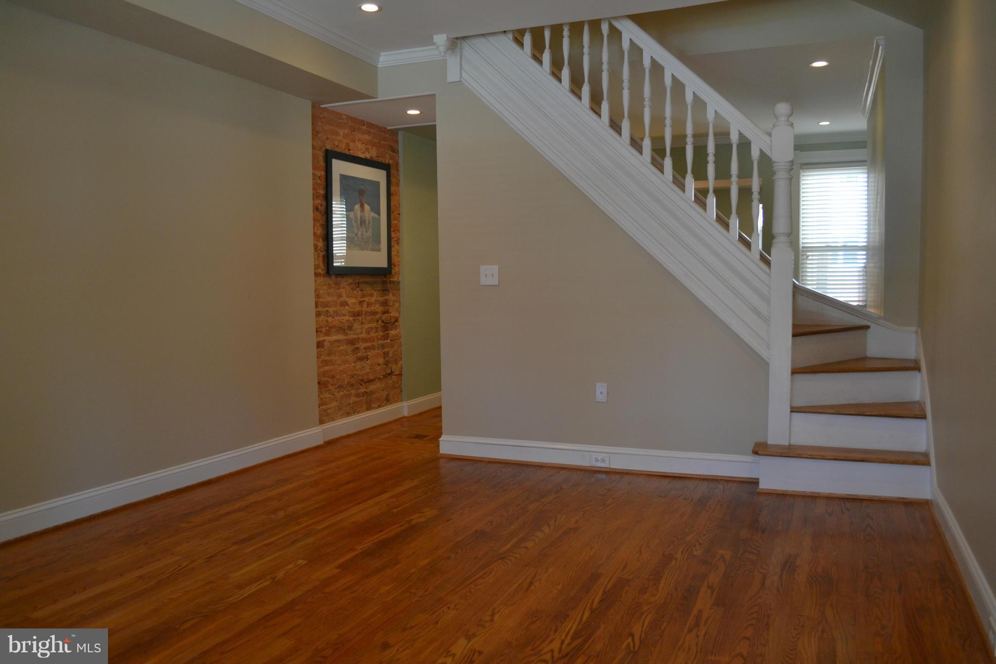 HAMPDEN HISTORIC DISTRICT - Residential