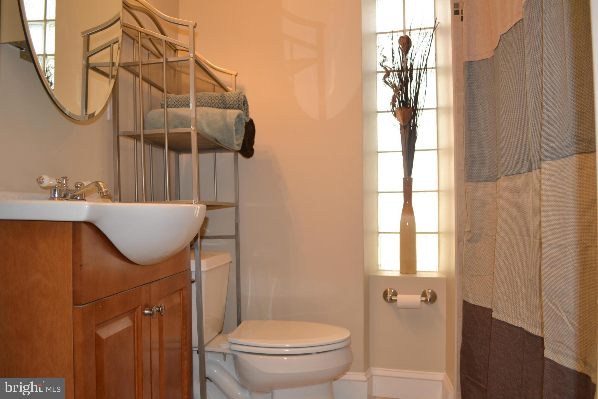 HAMPDEN HISTORIC DISTRICT - Residential