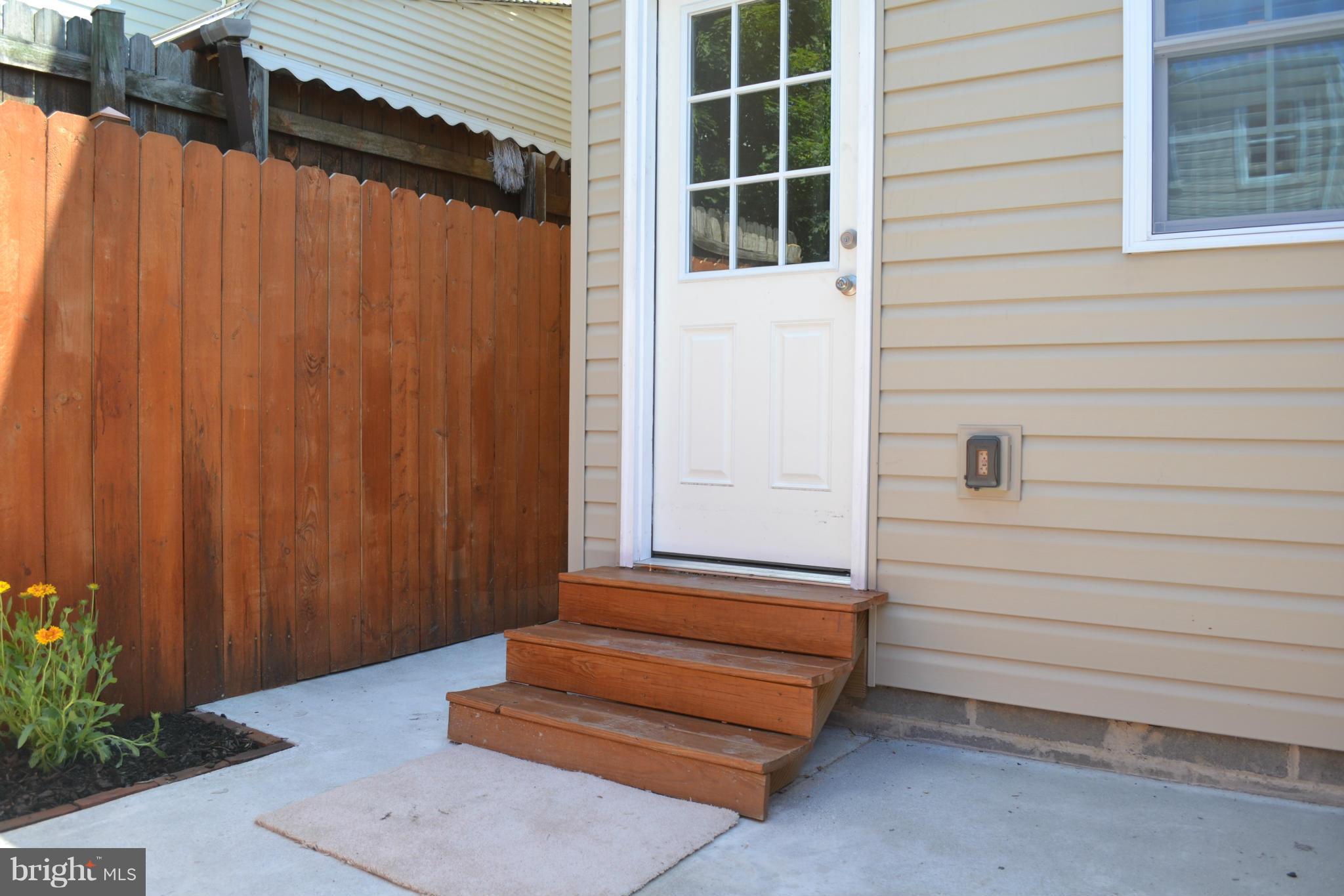 HAMPDEN HISTORIC DISTRICT - Residential